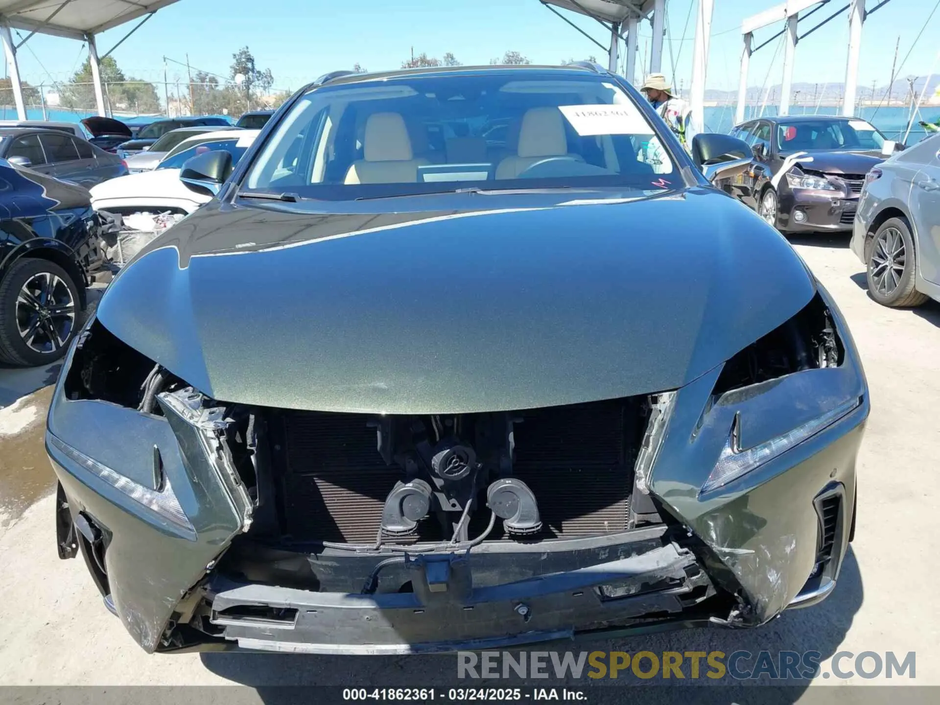 13 fotografías del automóvil dañado JTJDJRDZ9M2166973 LEXUS NX 300H 2021