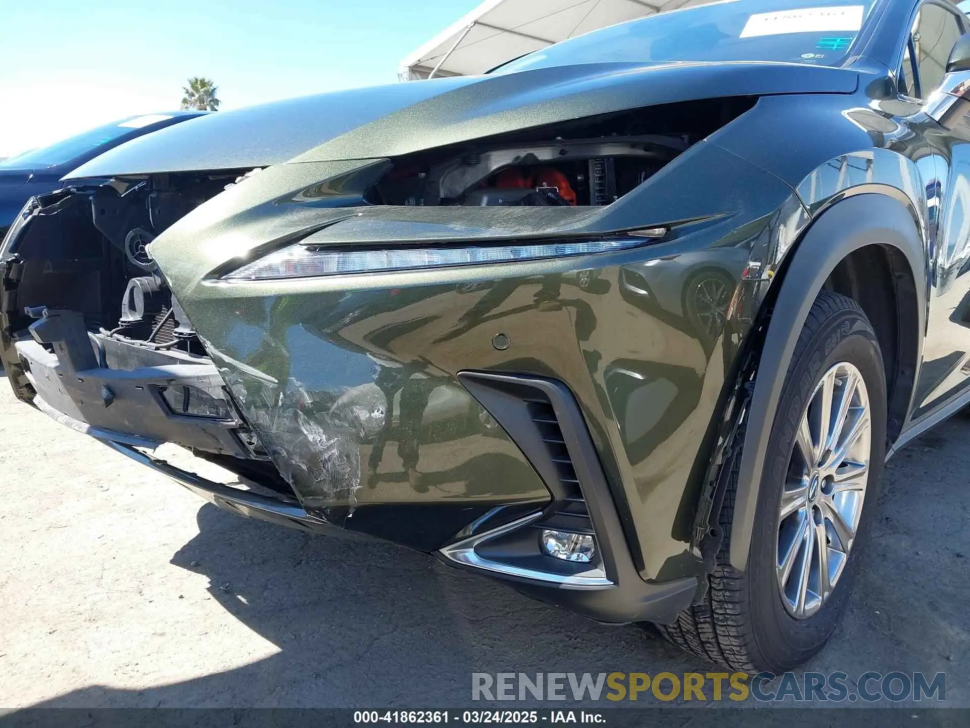 20 fotografías del automóvil dañado JTJDJRDZ9M2166973 LEXUS NX 300H 2021
