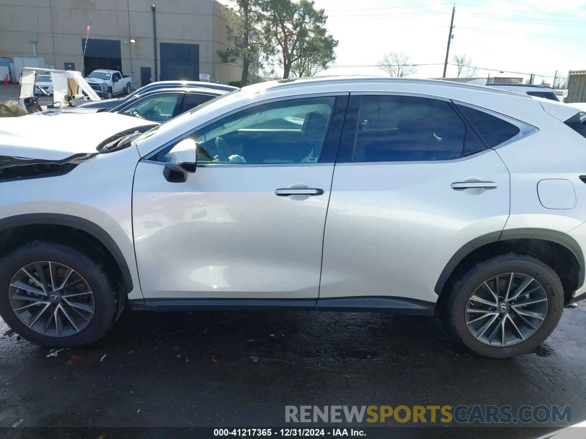 15 fotografías del automóvil dañado 2T2AGCEZ7NC002524 LEXUS NX 350 2022