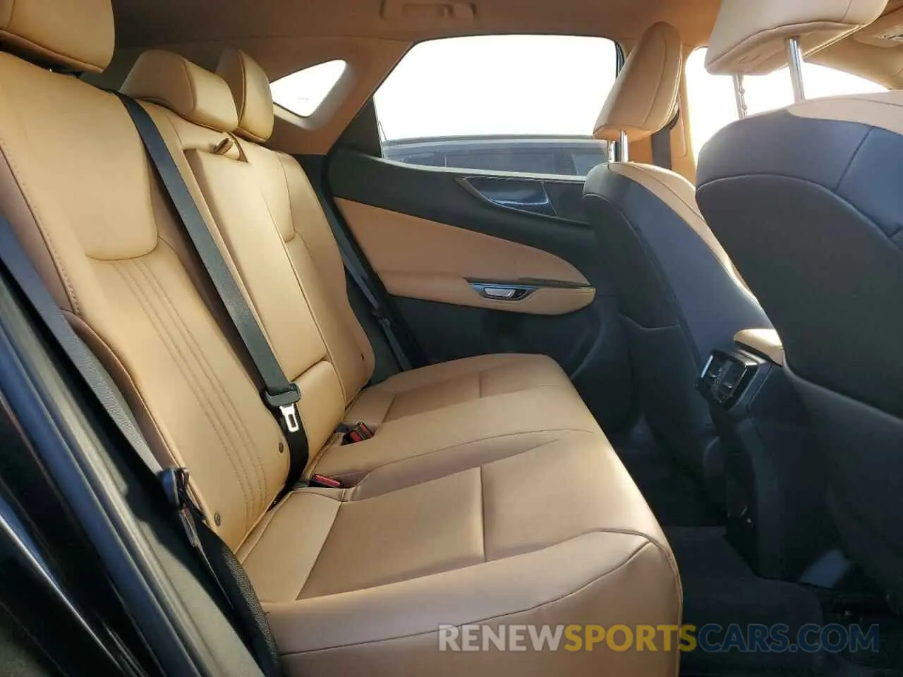 11 fotografías del automóvil dañado 2T2AGCEZ7NC003608 LEXUS NX 350 2022