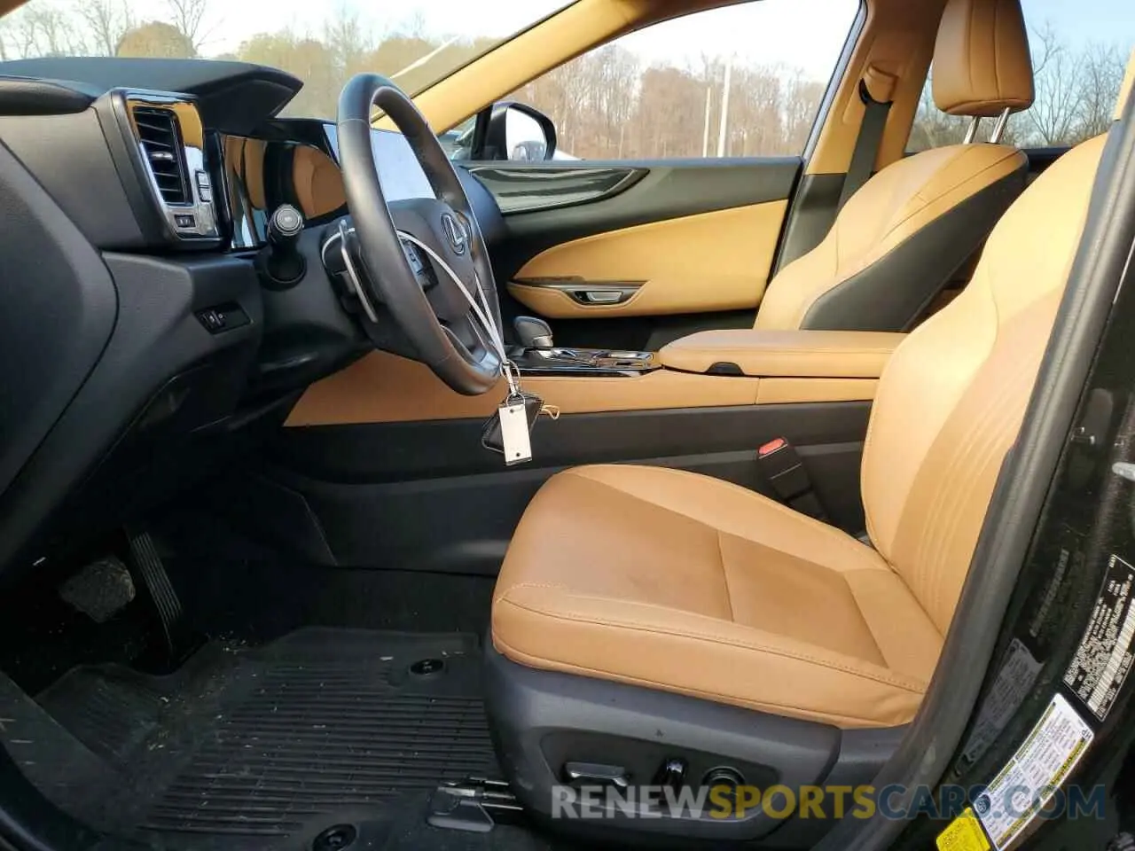 7 fotografías del automóvil dañado 2T2AGCEZ7NC003608 LEXUS NX 350 2022