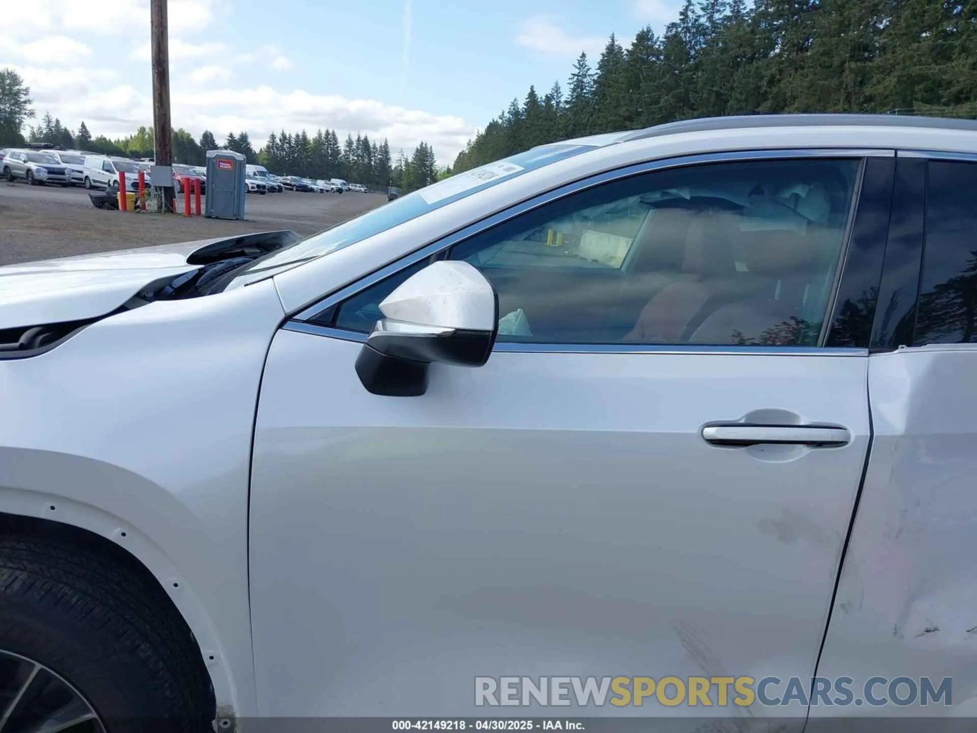 15 fotografías del automóvil dañado 2T2AGCEZ8NC004511 LEXUS NX 350 2022