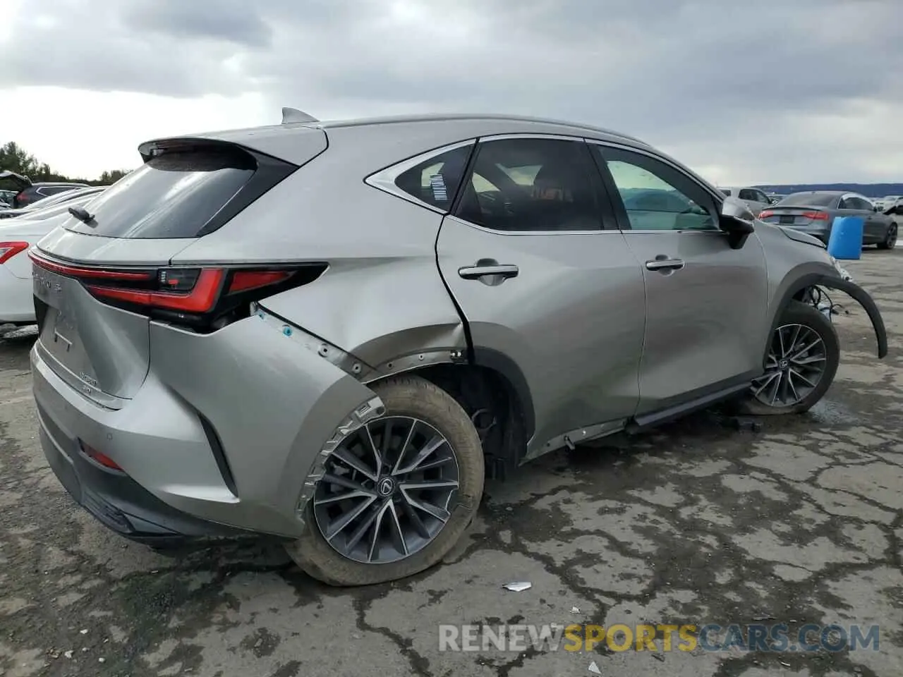 3 fotografías del automóvil dañado 2T2GGCEZ2NC002442 LEXUS NX 350 2022