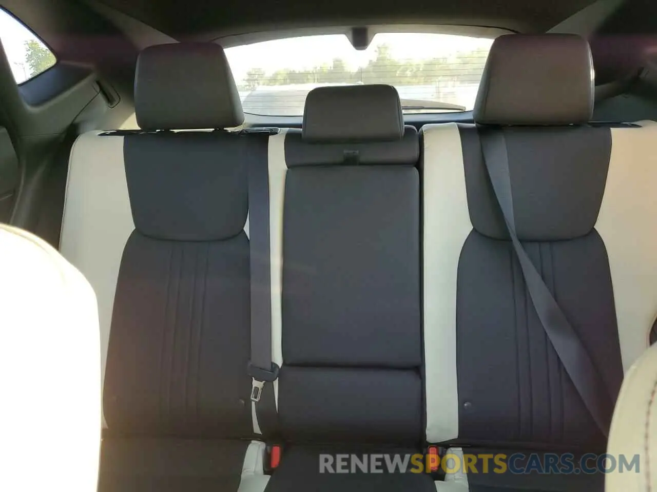 10 fotografías del automóvil dañado 2T2GGCEZ3NC009254 LEXUS NX 350 2022