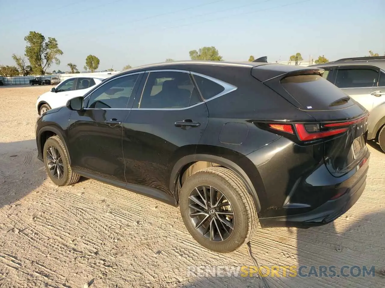 2 fotografías del automóvil dañado 2T2GGCEZ3NC009254 LEXUS NX 350 2022