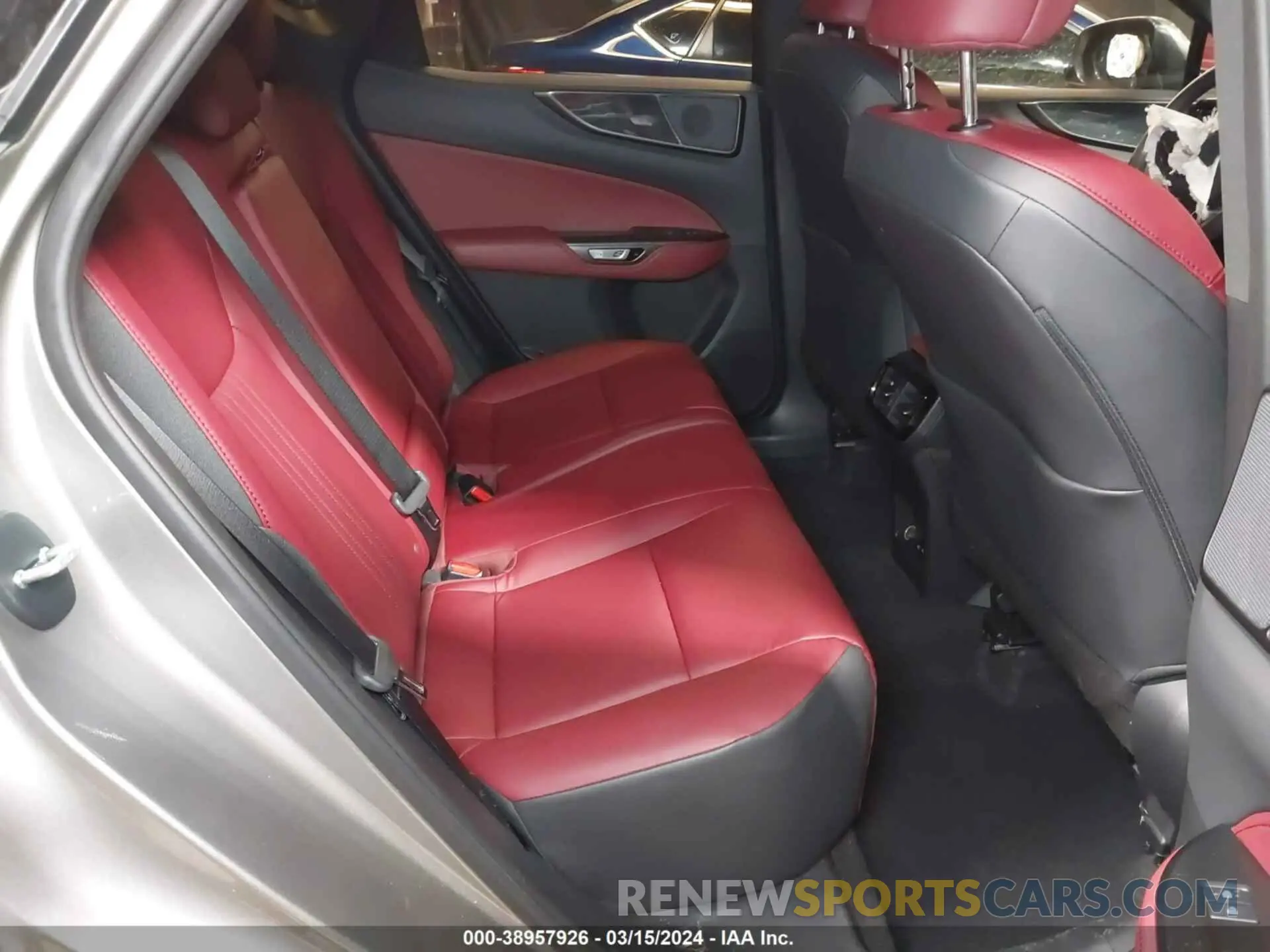 8 fotografías del automóvil dañado 2T2GGCEZ4NC004368 LEXUS NX 350 2022