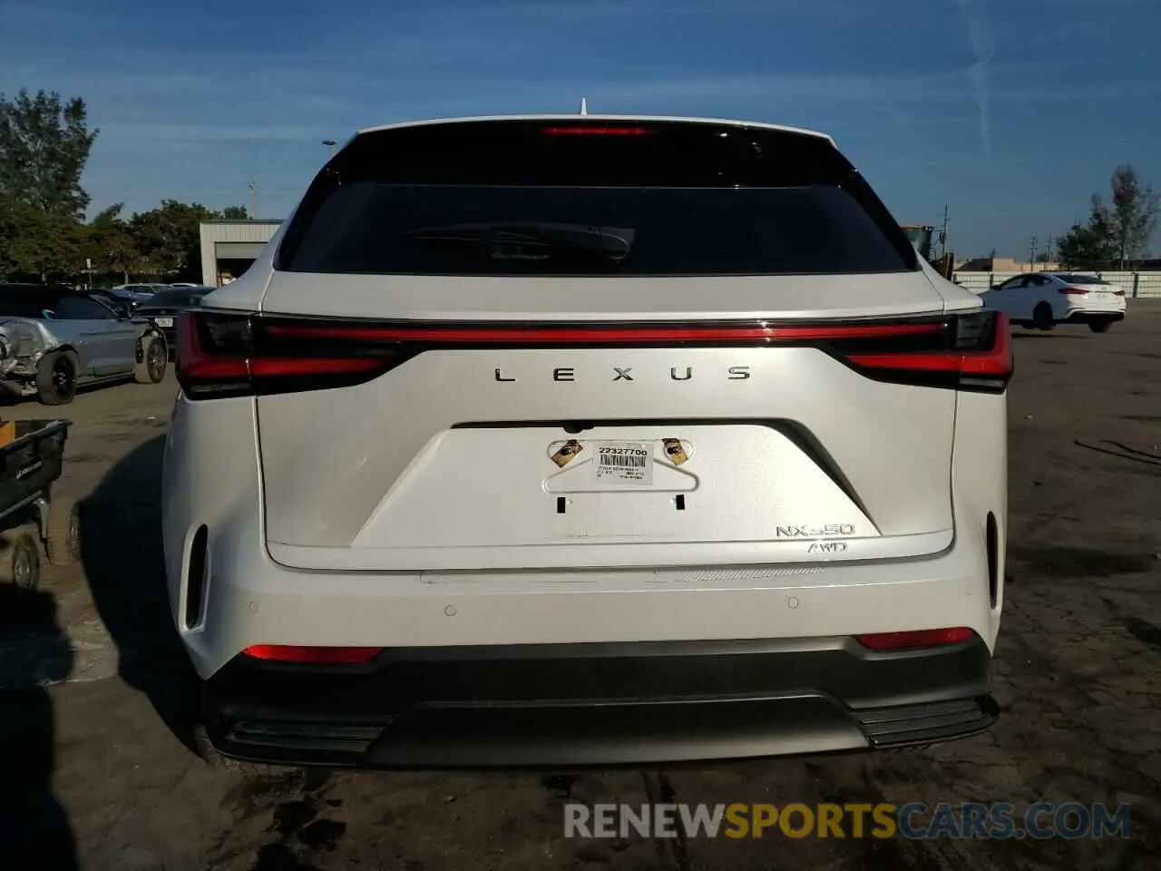6 fotografías del automóvil dañado 2T2GGCEZ5NC002810 LEXUS NX 350 2022