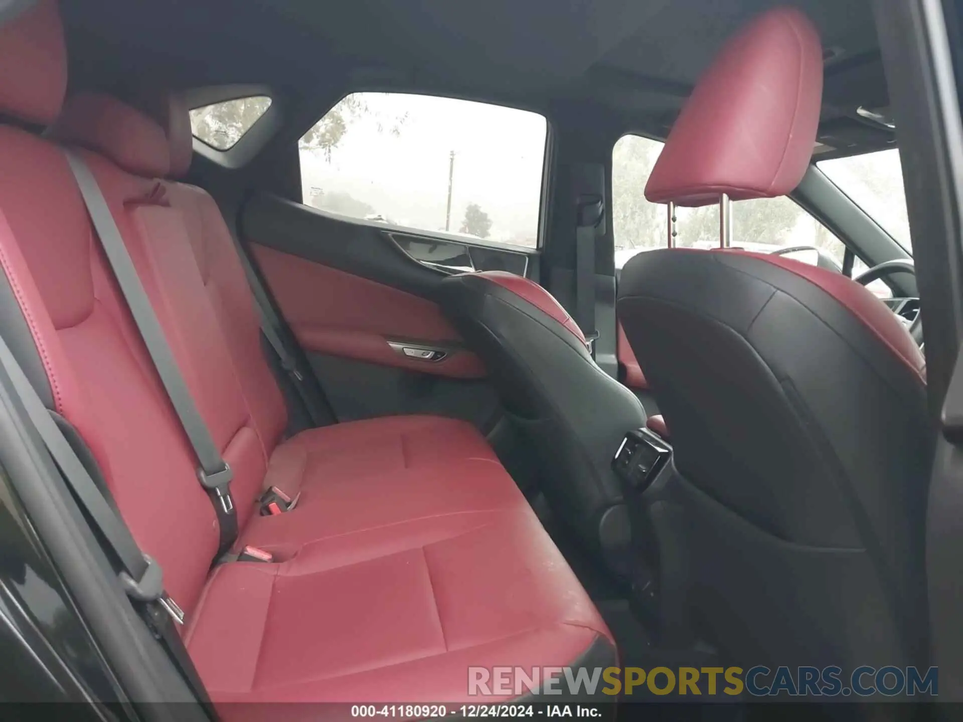 8 fotografías del automóvil dañado 2T2GGCEZ6NC003612 LEXUS NX 350 2022