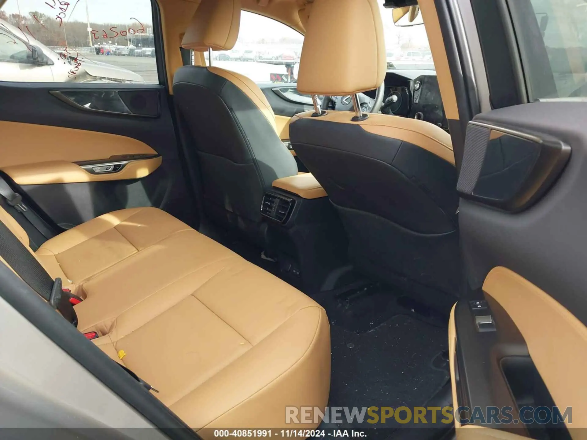 8 fotografías del automóvil dañado 2T2GGCEZ7NC008723 LEXUS NX 350 2022