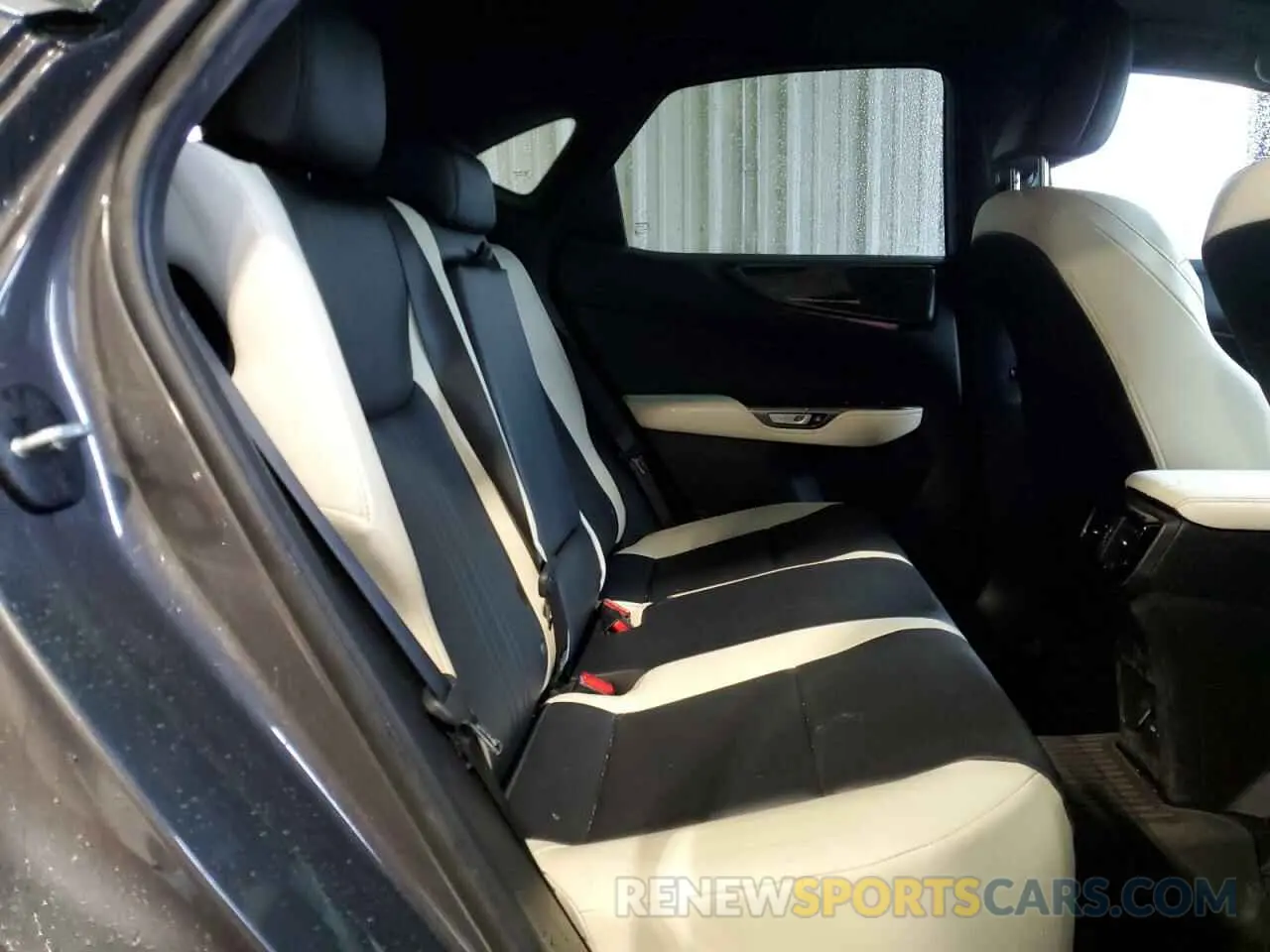 11 fotografías del automóvil dañado 2T2GGCEZ7NC009841 LEXUS NX 350 2022