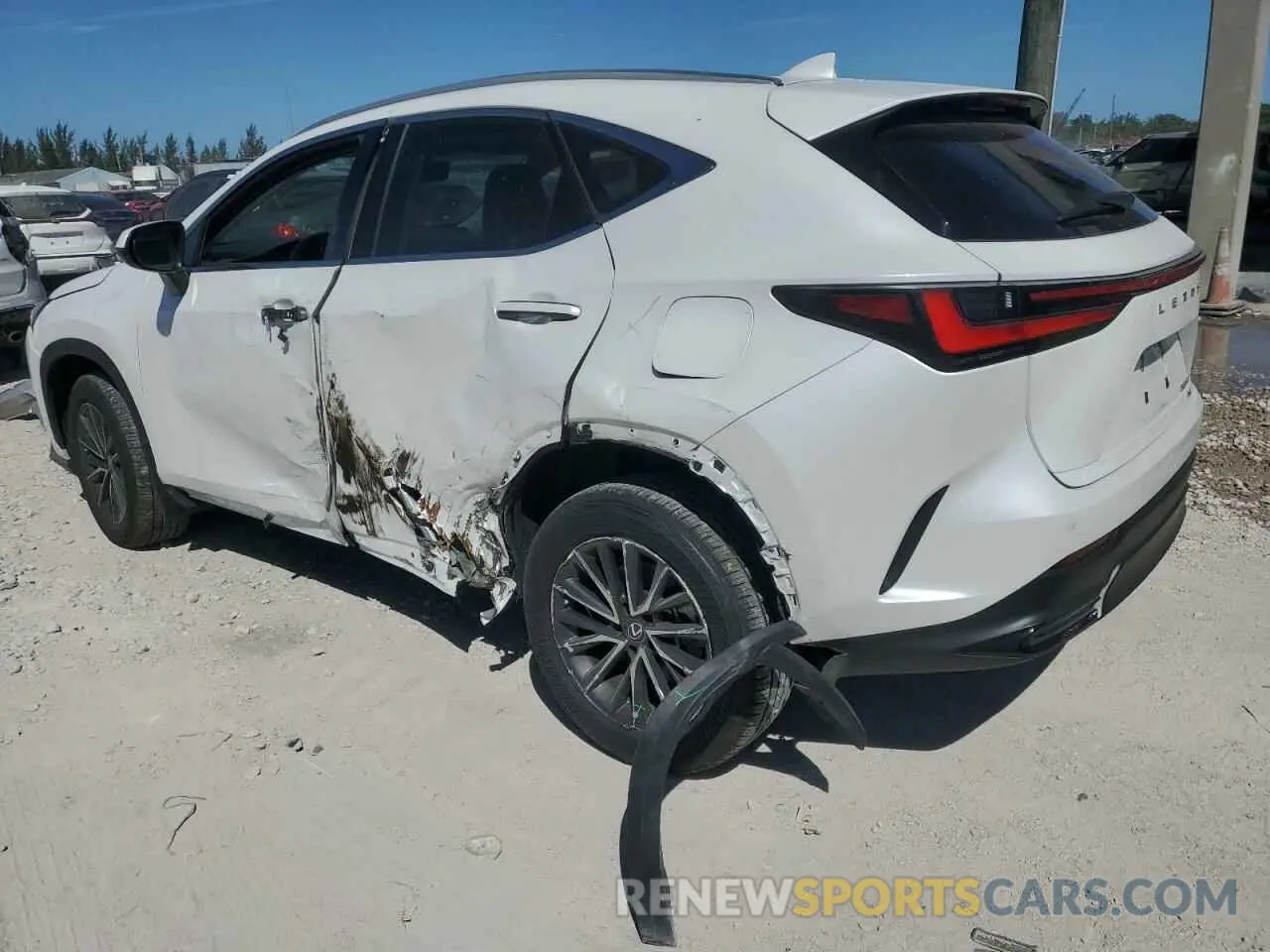 2 fotografías del automóvil dañado 2T2GGCEZ7NC013064 LEXUS NX 350 2022