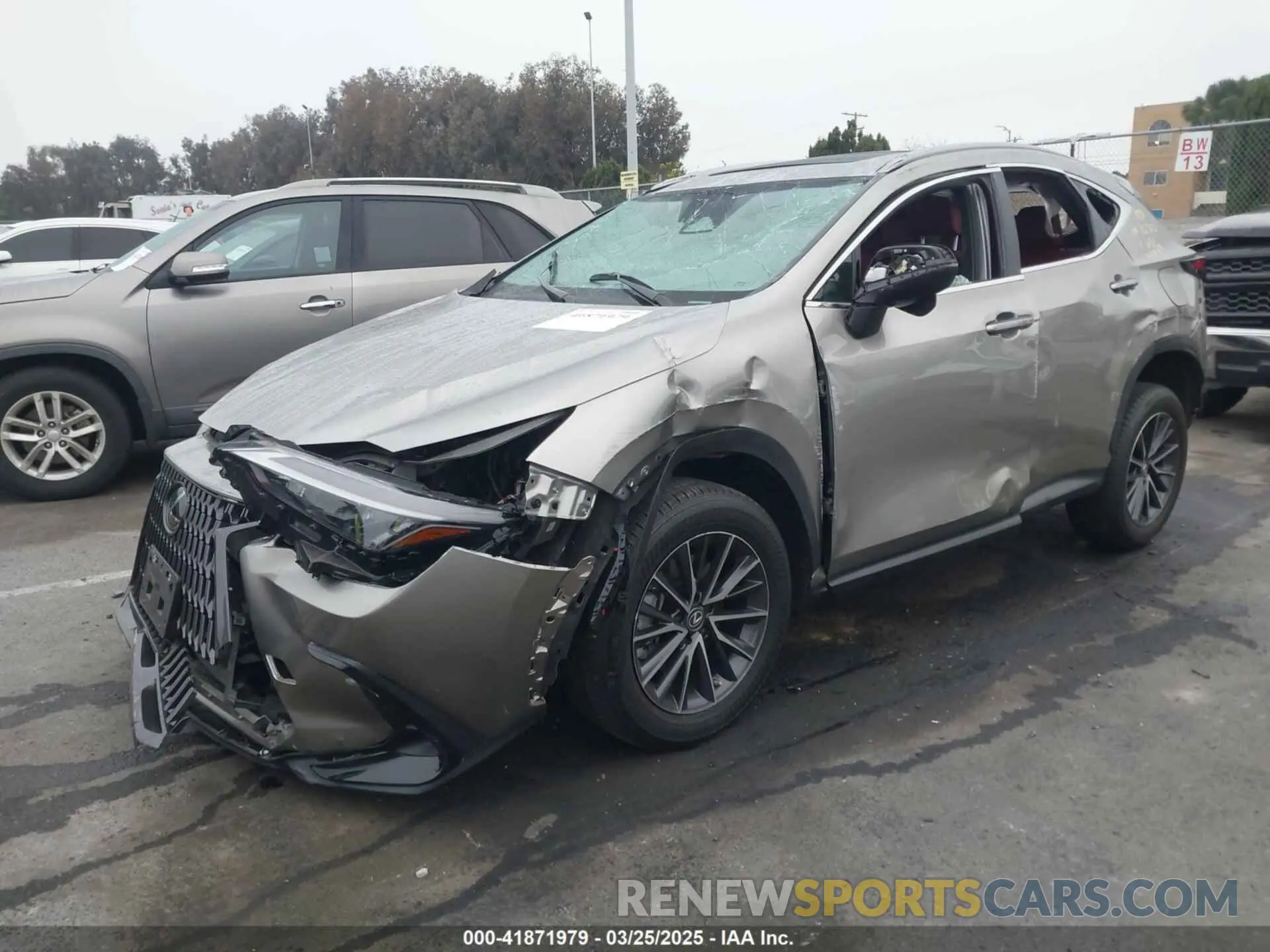 2 fotografías del automóvil dañado 2T2GGCEZ8NC002364 LEXUS NX 350 2022