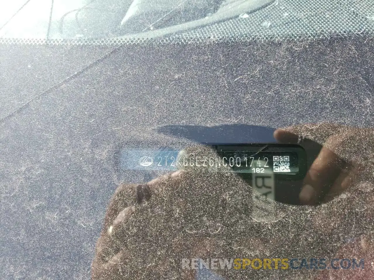 10 fotografías del automóvil dañado 2T2KGCEZ6NC001742 LEXUS NX 350 2022