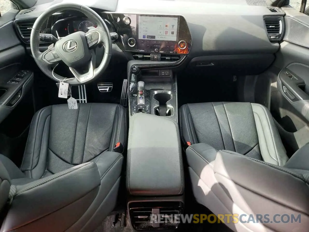 8 fotografías del automóvil dañado 2T2KGCEZ9NC010130 LEXUS NX 350 2022