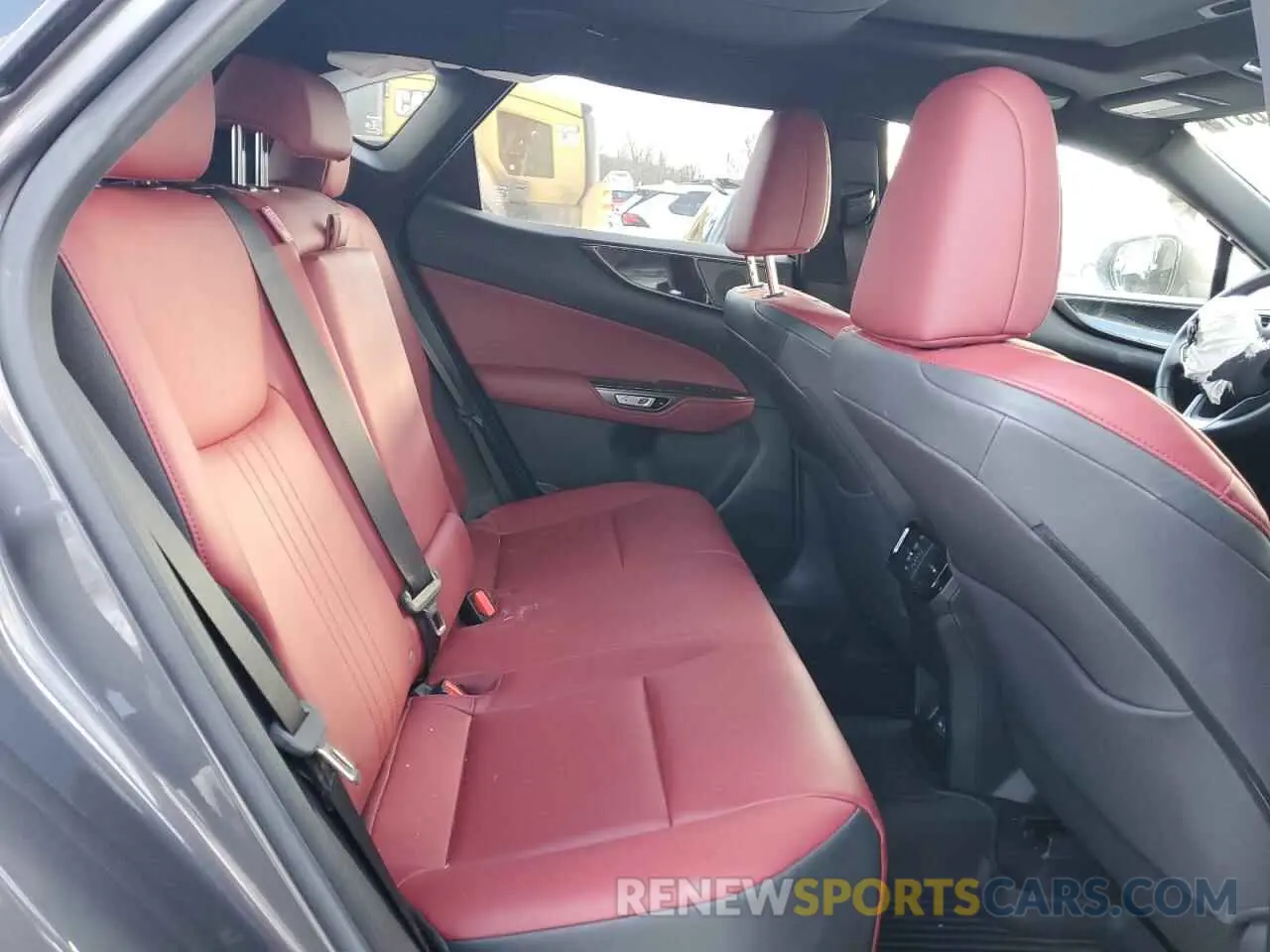 11 fotografías del automóvil dañado JTJAGCEZ8N2002807 LEXUS NX 350 2022