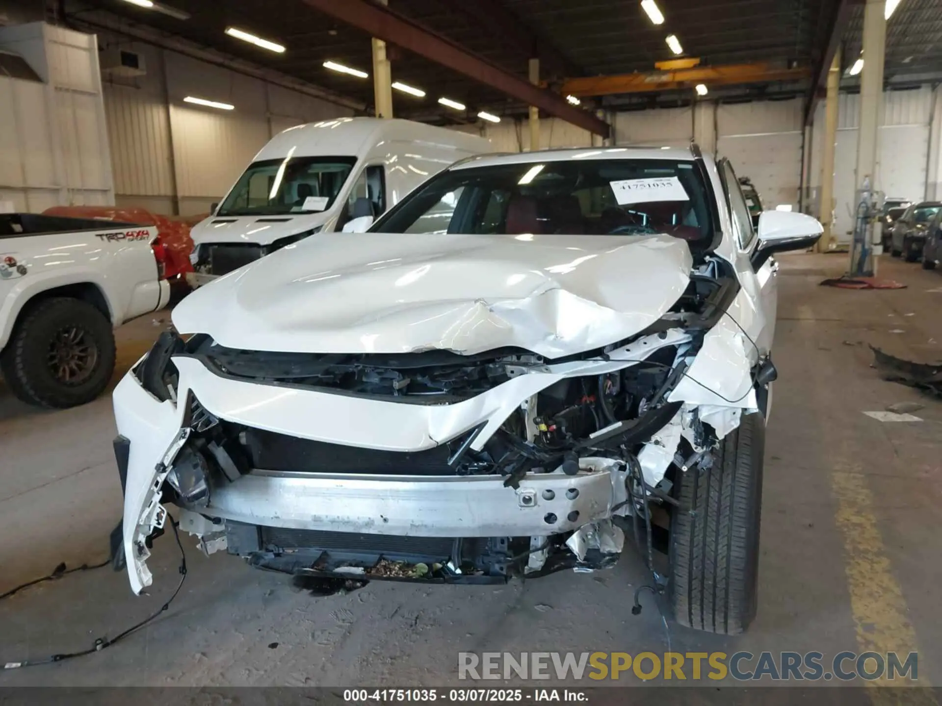 13 fotografías del automóvil dañado JTJAGCEZ8N5001736 LEXUS NX 350 2022
