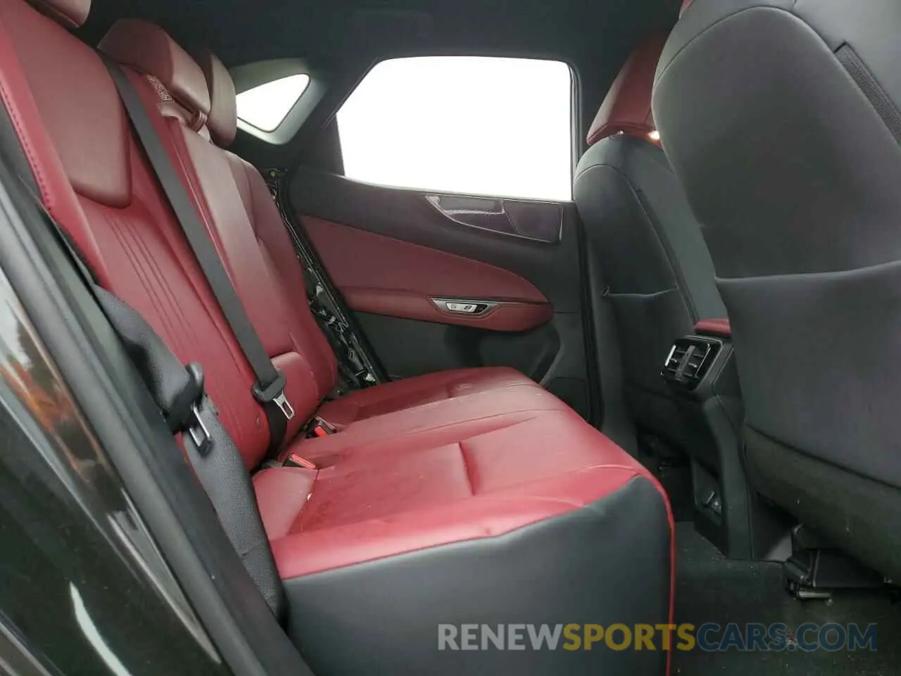 10 fotografías del automóvil dañado JTJAGCEZ9N5004239 LEXUS NX 350 2022