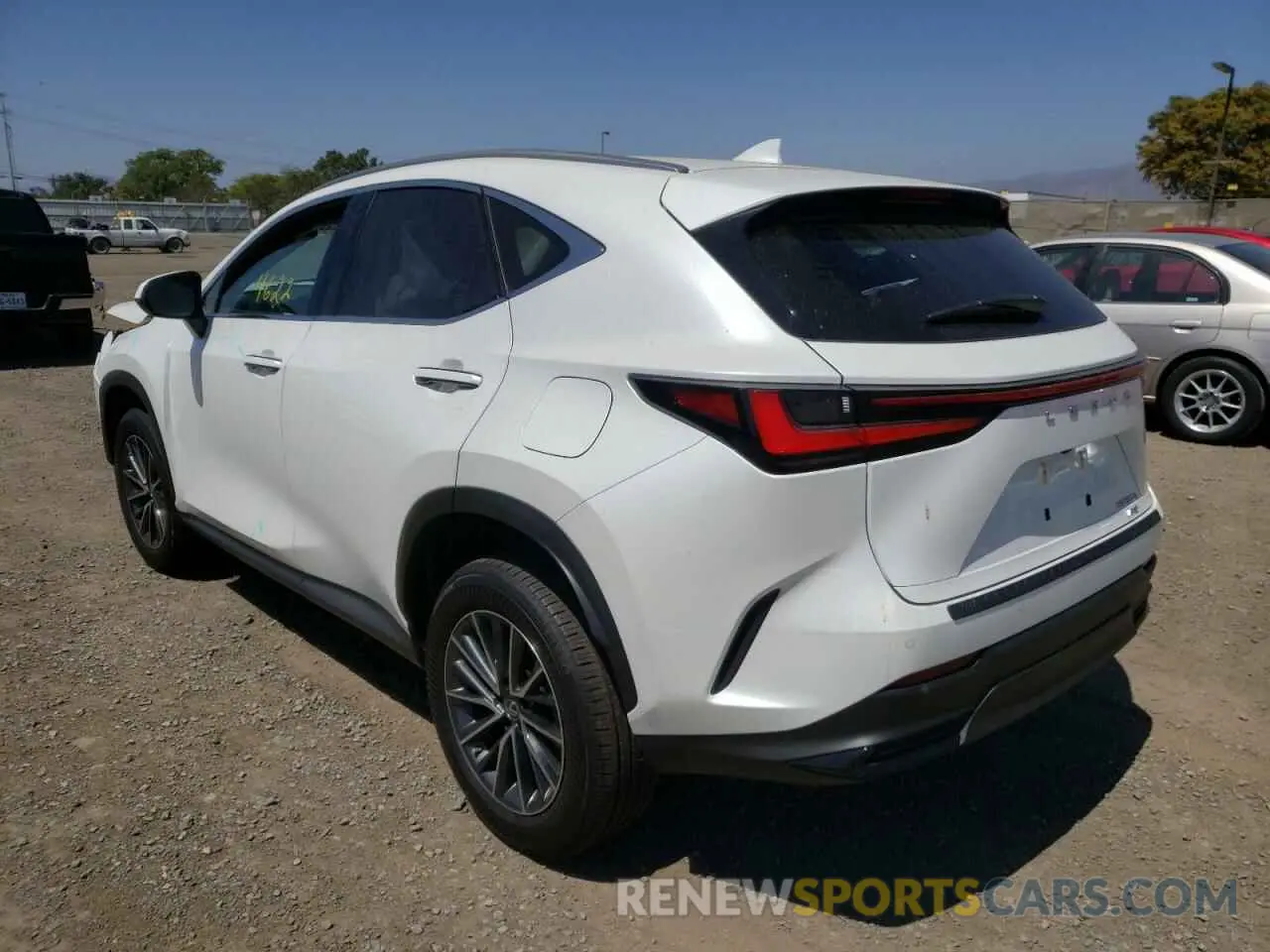 3 fotografías del automóvil dañado JTJGGCEZ3N2003230 LEXUS NX 350 2022
