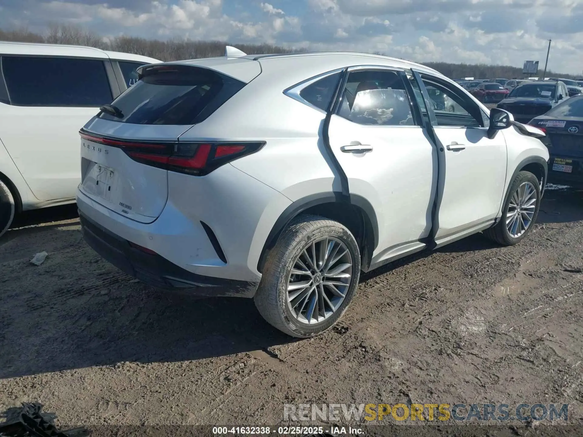 4 fotografías del automóvil dañado JTJGGCEZ3N5003887 LEXUS NX 350 2022
