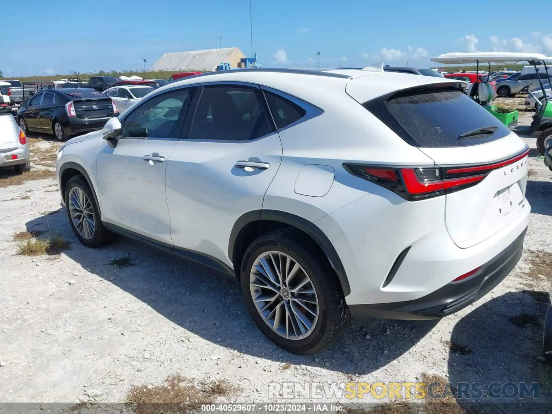 3 fotografías del automóvil dañado JTJHGCEZ8N2007570 LEXUS NX 350 2022