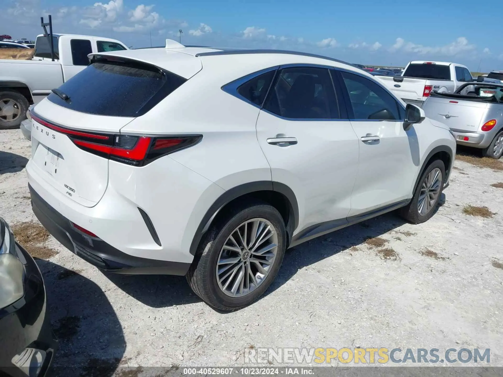 4 fotografías del automóvil dañado JTJHGCEZ8N2007570 LEXUS NX 350 2022