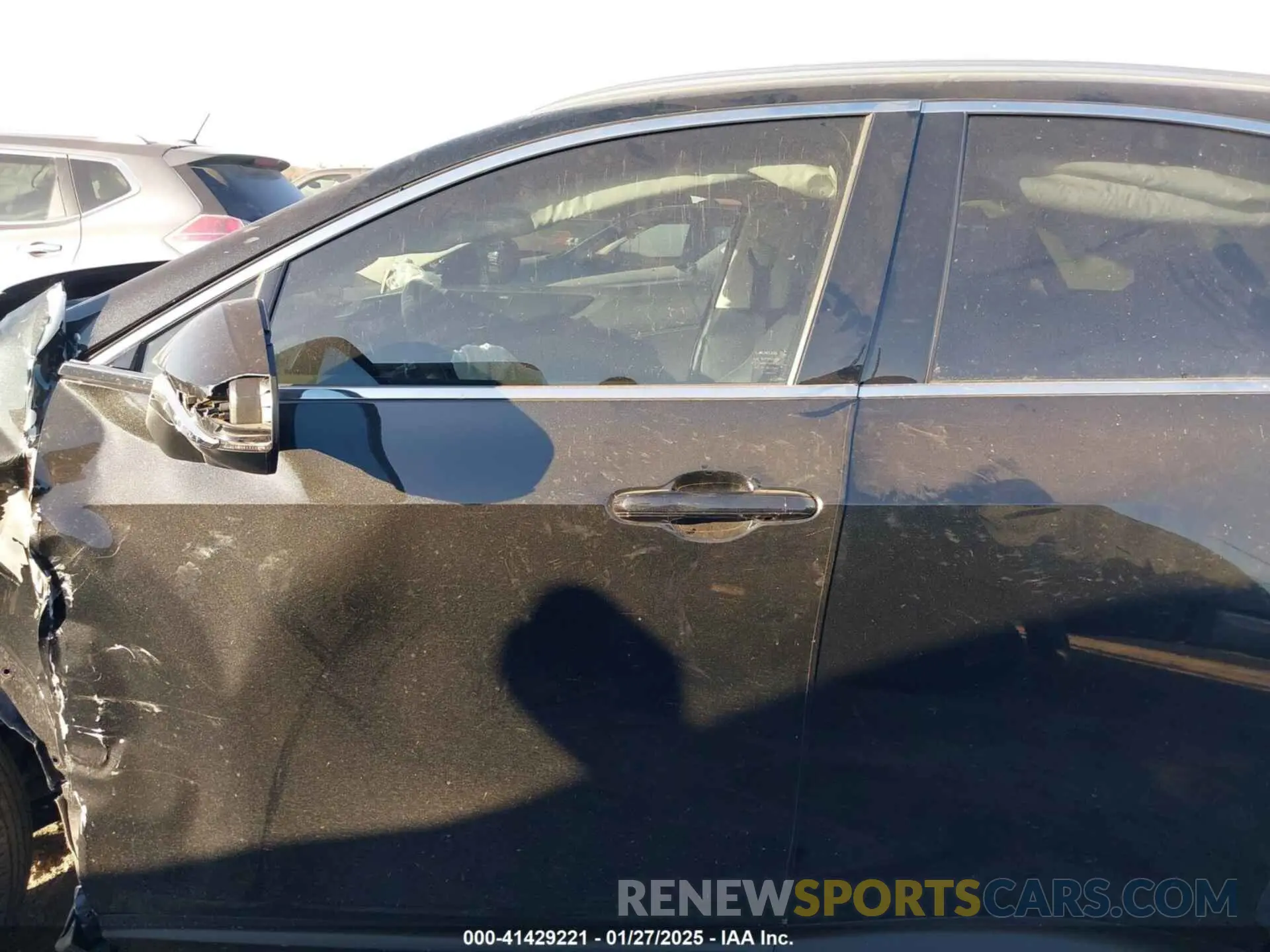 14 fotografías del automóvil dañado JTJHGCEZXN5000778 LEXUS NX 350 2022