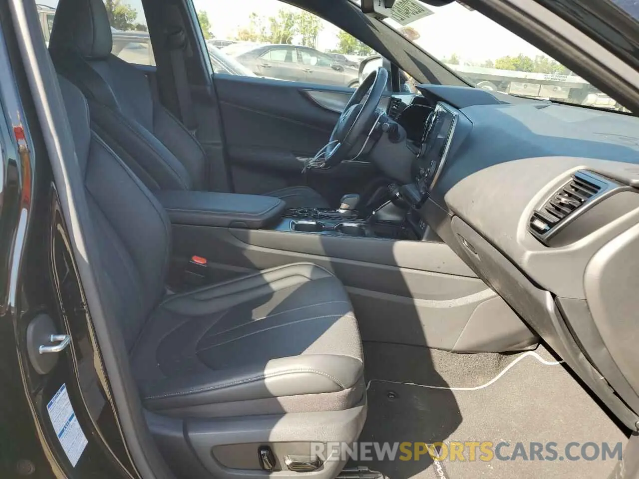 5 fotografías del automóvil dañado JTJKGCEZ0N5001248 LEXUS NX 350 2022
