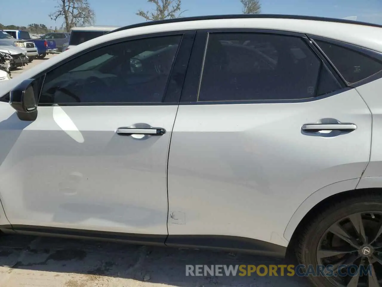 12 fotografías del automóvil dañado JTJKGCEZ7N2003287 LEXUS NX 350 2022