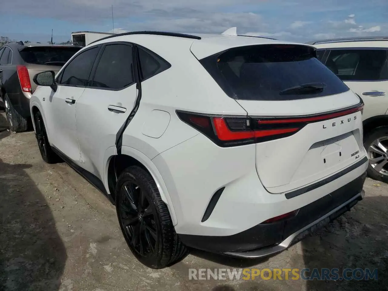 2 fotografías del automóvil dañado JTJKGCEZ7N2003287 LEXUS NX 350 2022