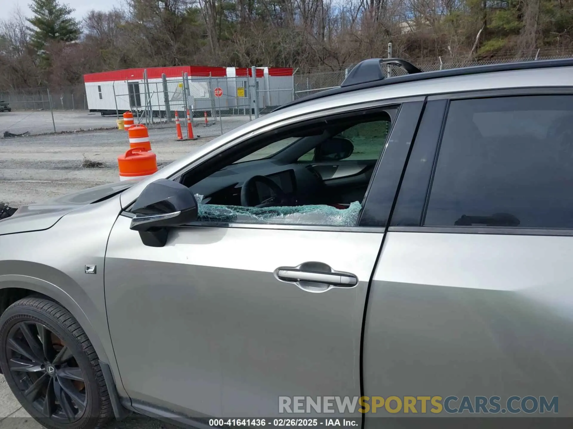 18 fotografías del automóvil dañado JTJKGCEZ7N2004486 LEXUS NX 350 2022