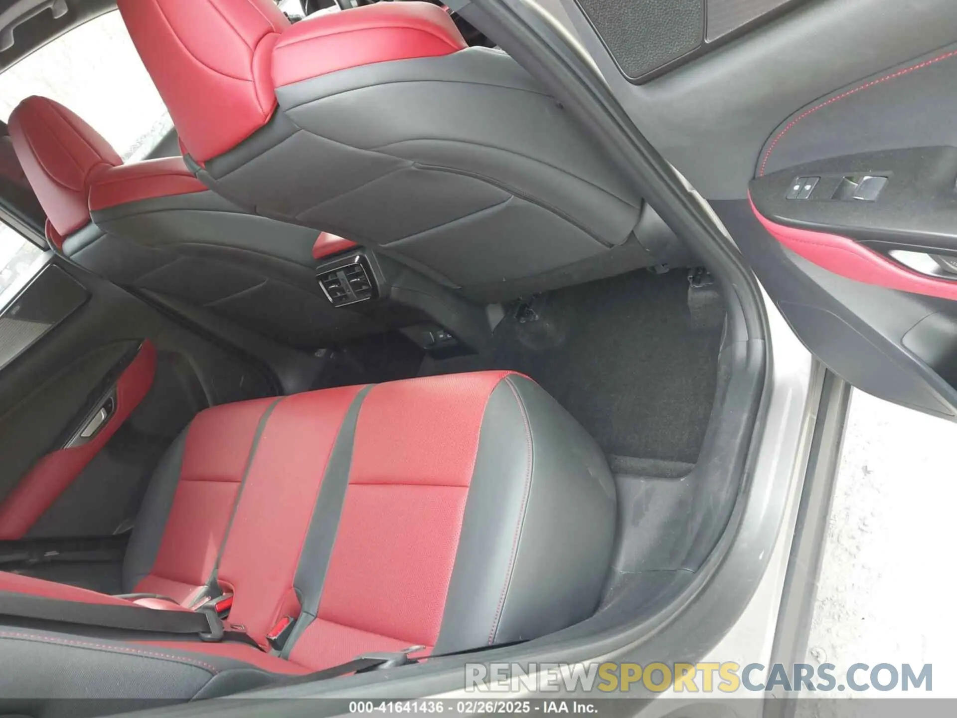 8 fotografías del automóvil dañado JTJKGCEZ7N2004486 LEXUS NX 350 2022