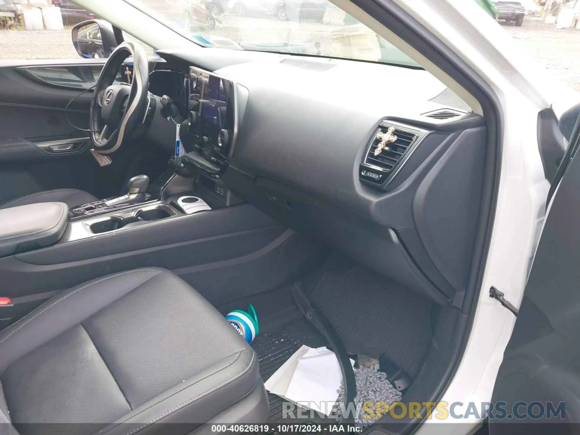 5 fotografías del automóvil dañado 2T2AGCEZ8PC021165 LEXUS NX 350 2023