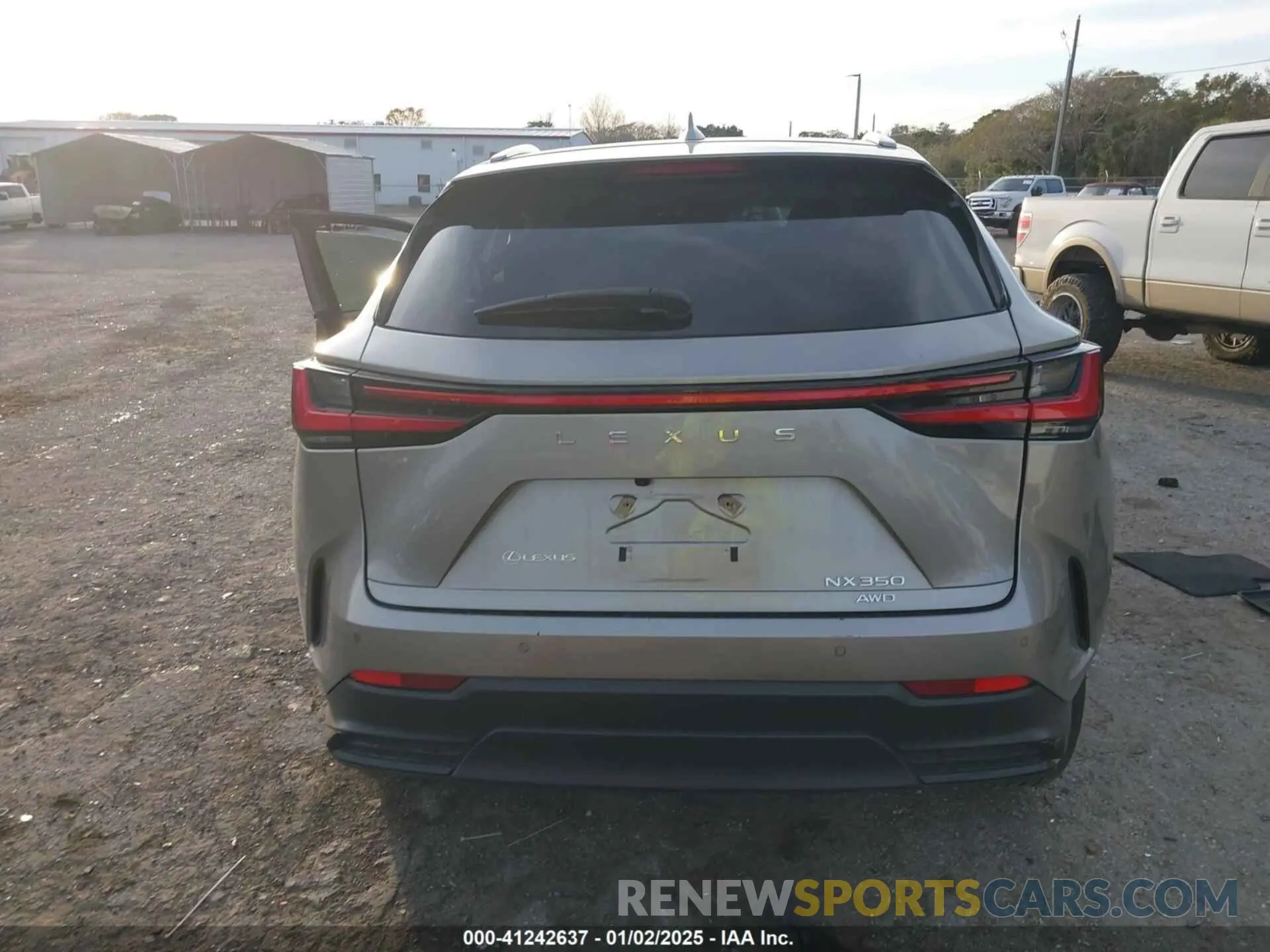 15 fotografías del automóvil dañado 2T2GGCEZ0PC026760 LEXUS NX 350 2023