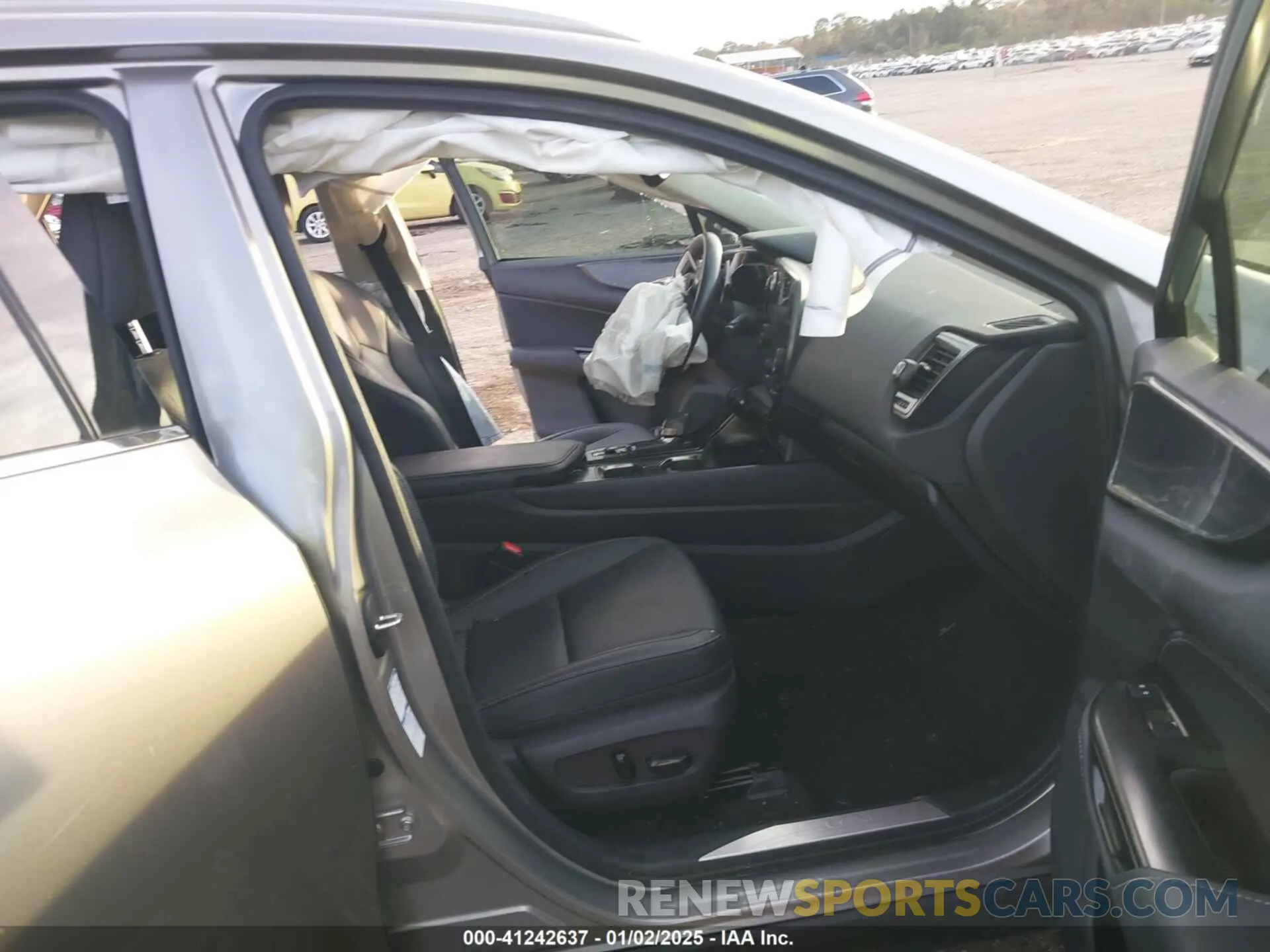 5 fotografías del automóvil dañado 2T2GGCEZ0PC026760 LEXUS NX 350 2023