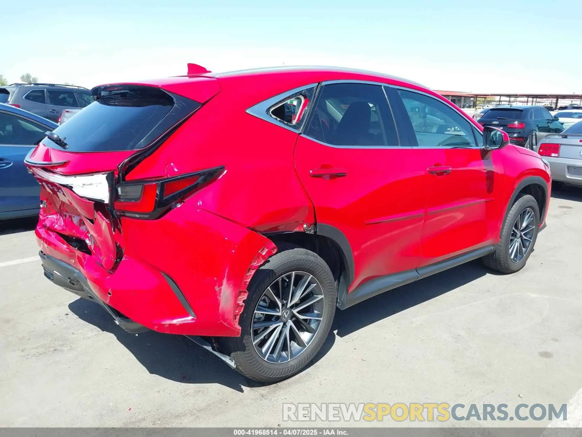 4 fotografías del automóvil dañado 2T2GGCEZ2PC020362 LEXUS NX 350 2023