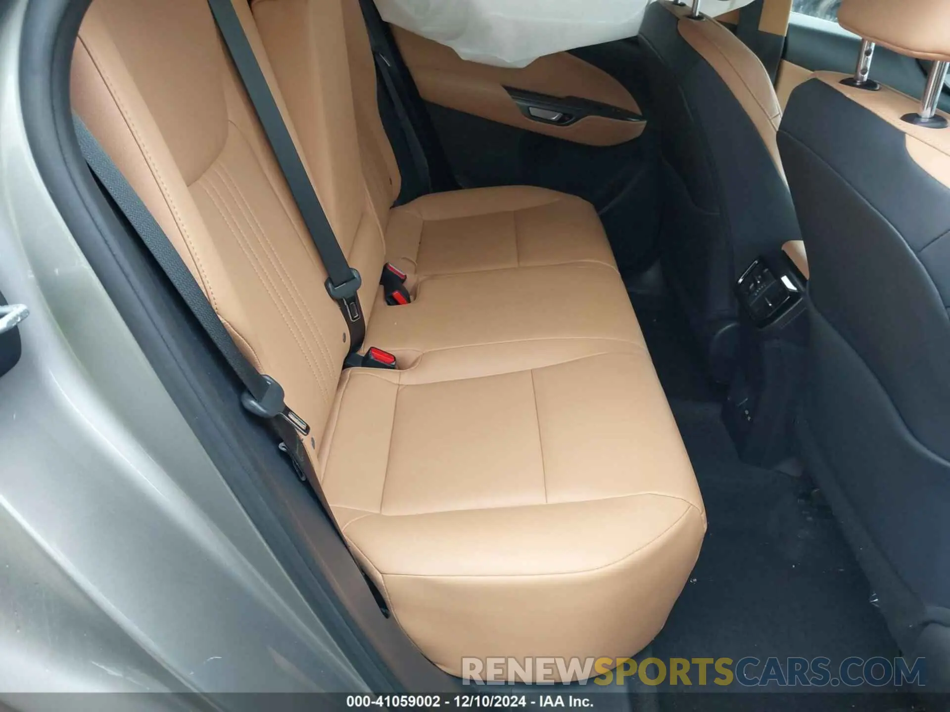 8 fotografías del automóvil dañado 2T2GGCEZ6PC017206 LEXUS NX 350 2023