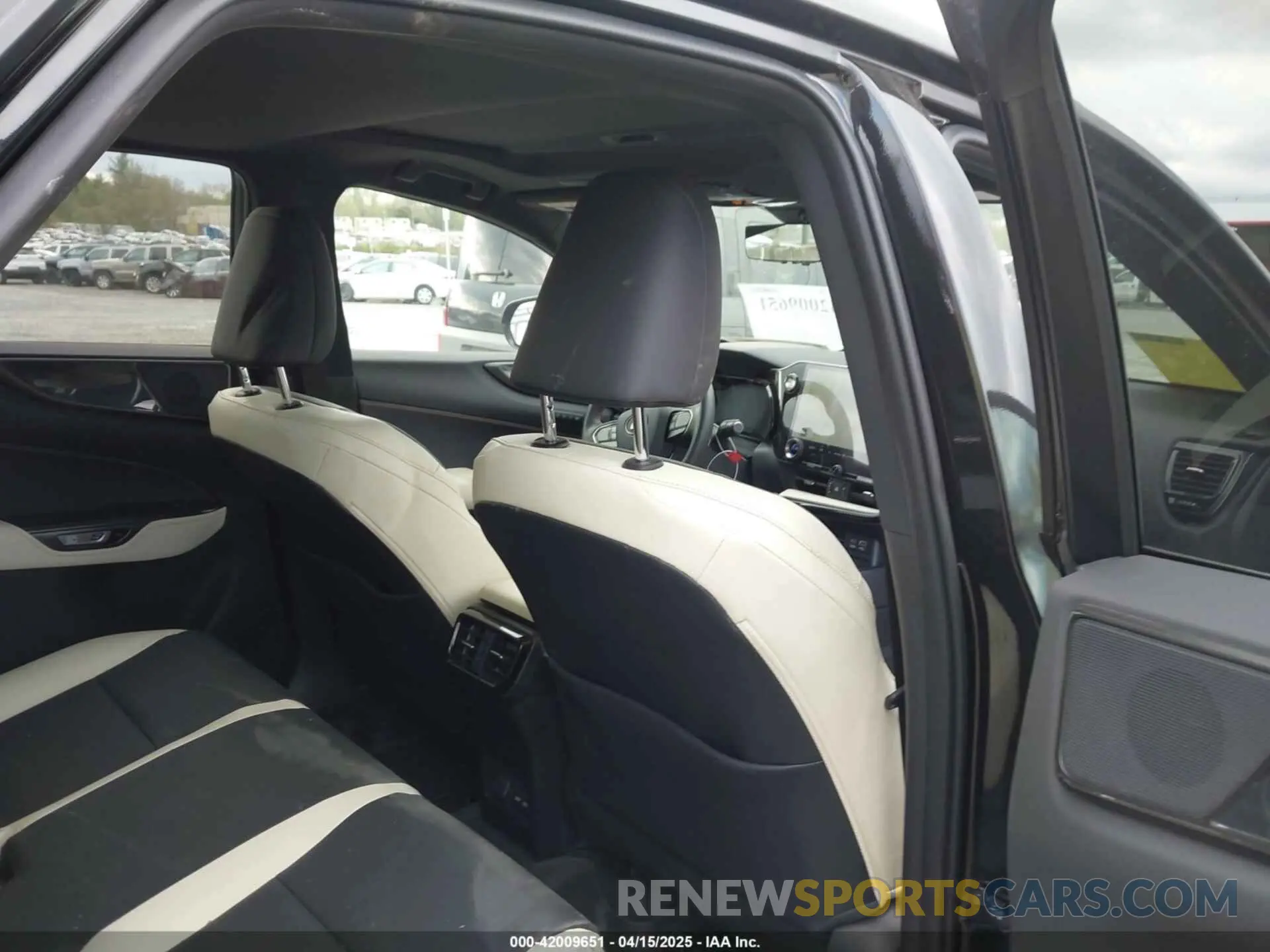 8 fotografías del automóvil dañado 2T2GGCEZXPC027494 LEXUS NX 350 2023