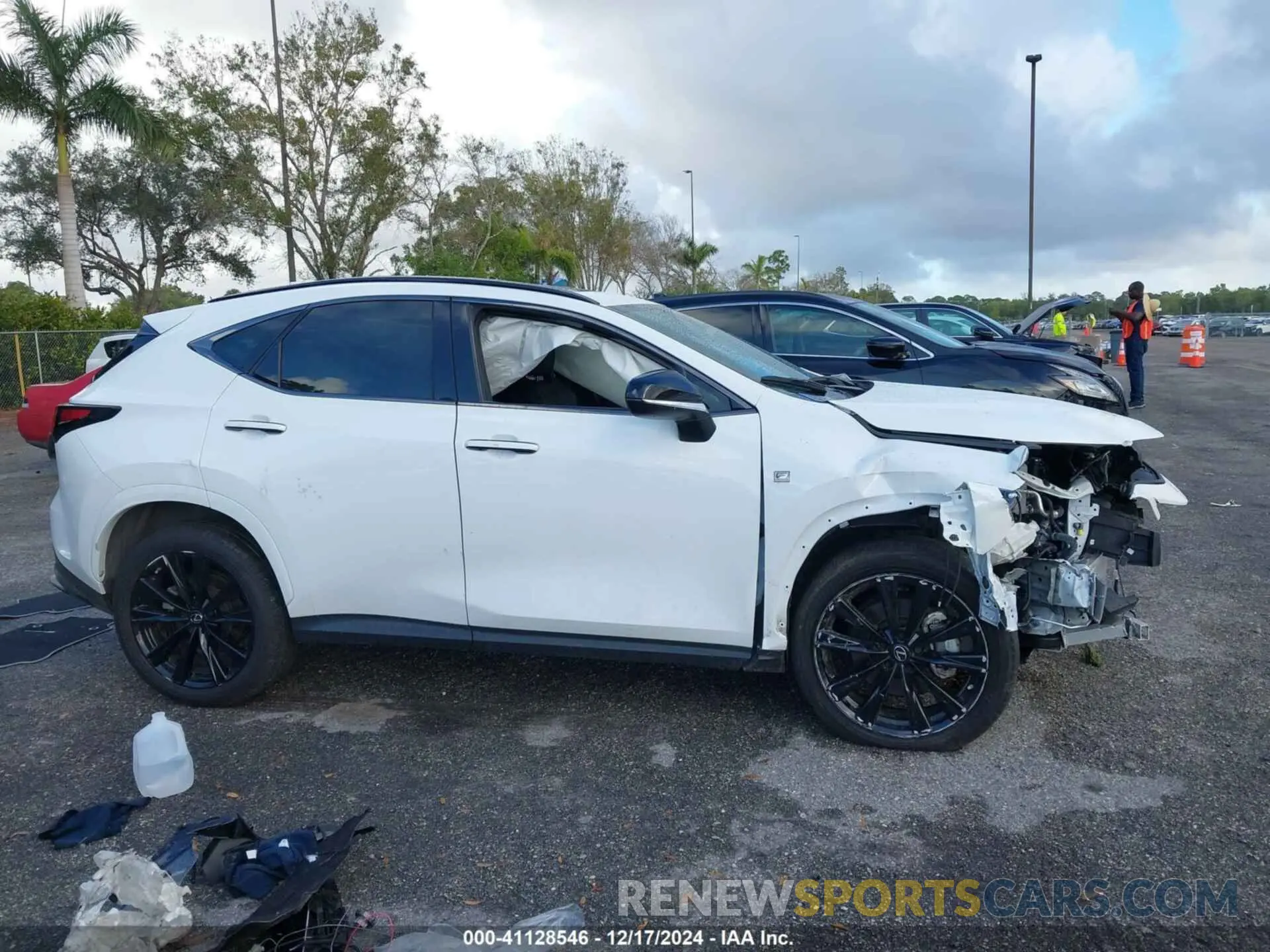 12 fotografías del automóvil dañado 2T2KGCEZ4PC026318 LEXUS NX 350 2023