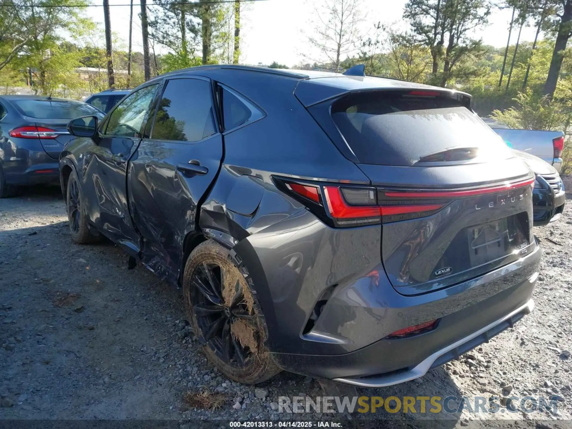 3 fotografías del automóvil dañado 2T2KGCEZXPC018496 LEXUS NX 350 2023