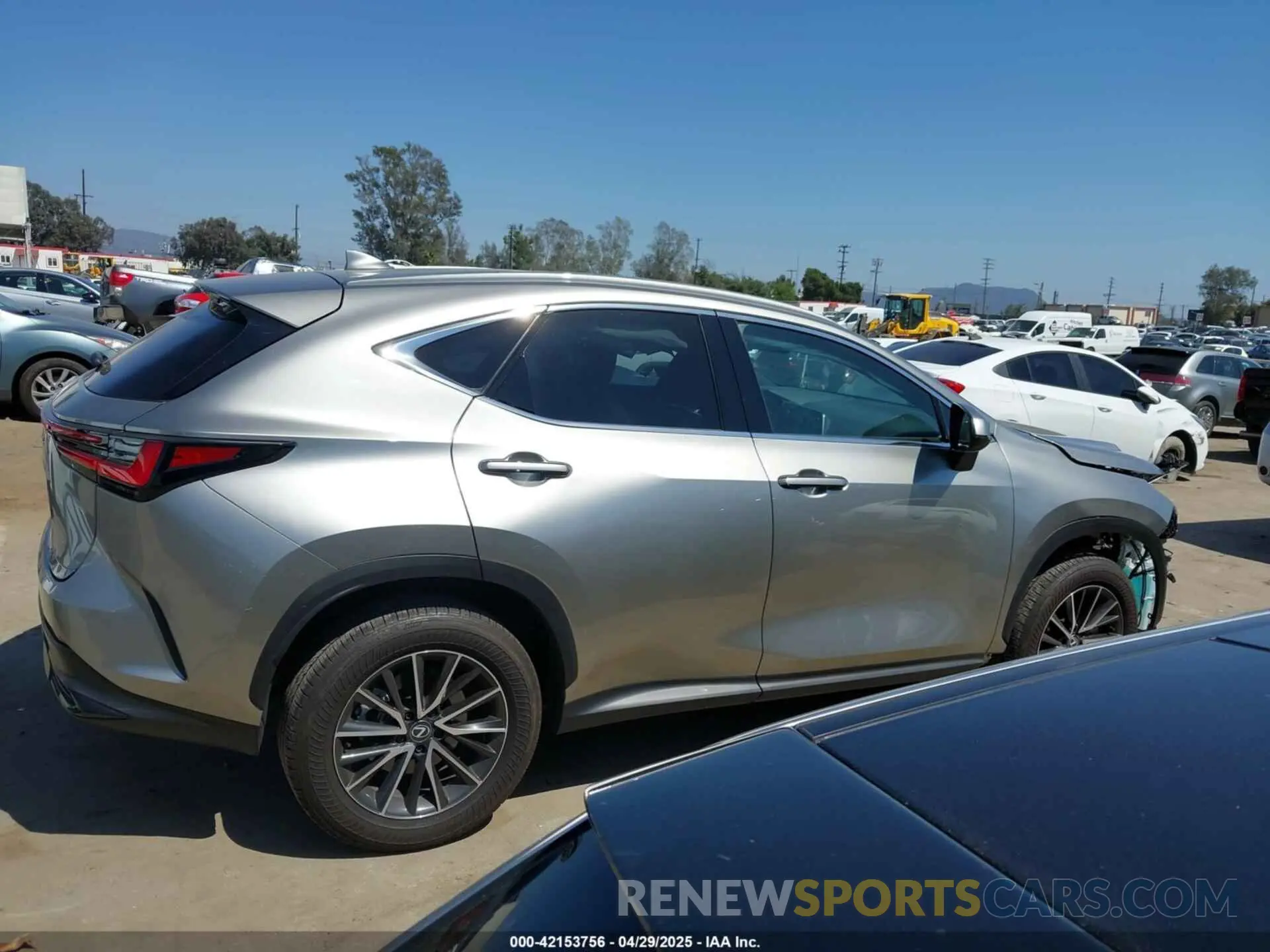13 fotografías del automóvil dañado 2T2AGCEZ9RC045316 LEXUS NX 350 2024