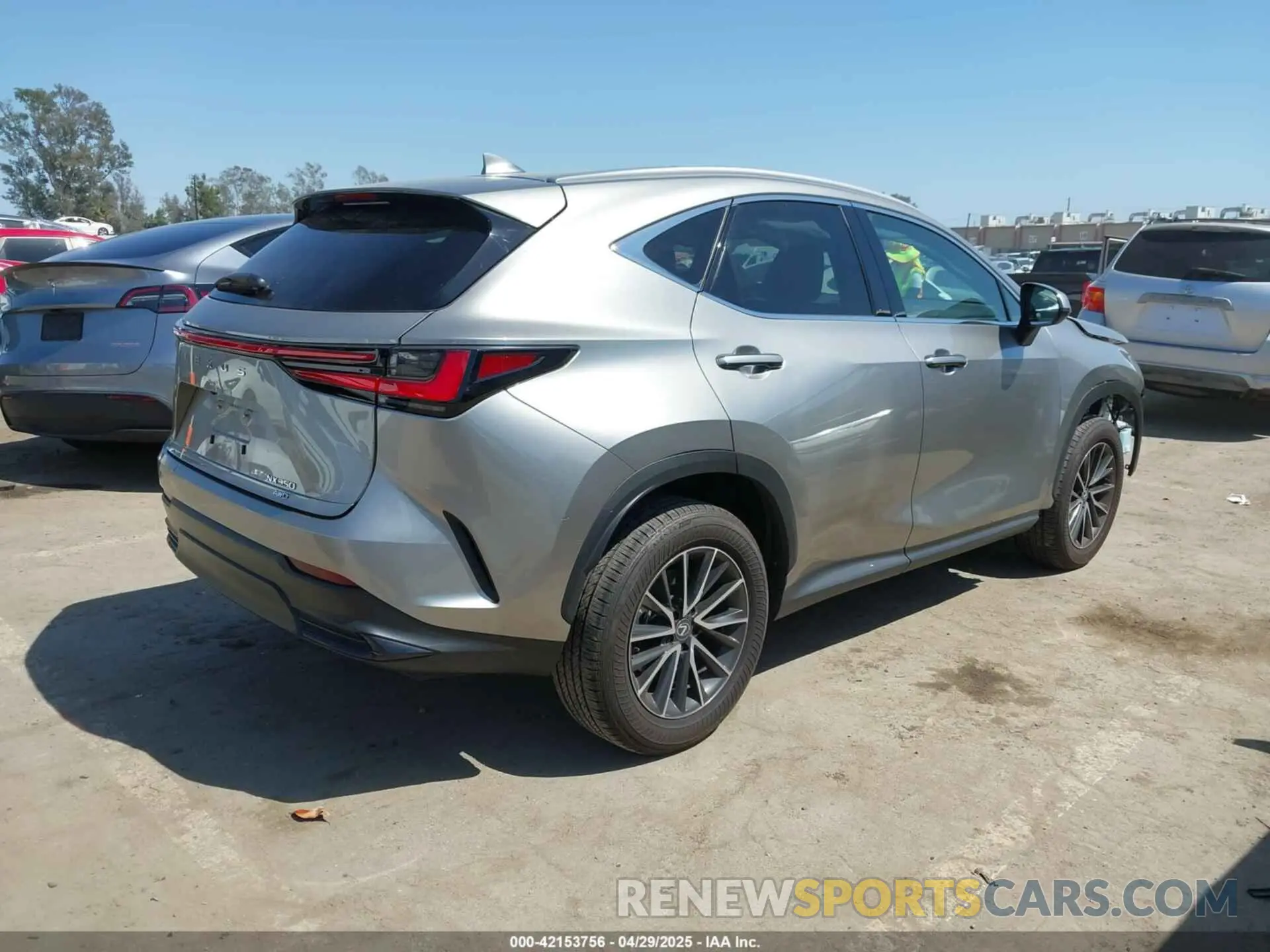 4 fotografías del automóvil dañado 2T2AGCEZ9RC045316 LEXUS NX 350 2024