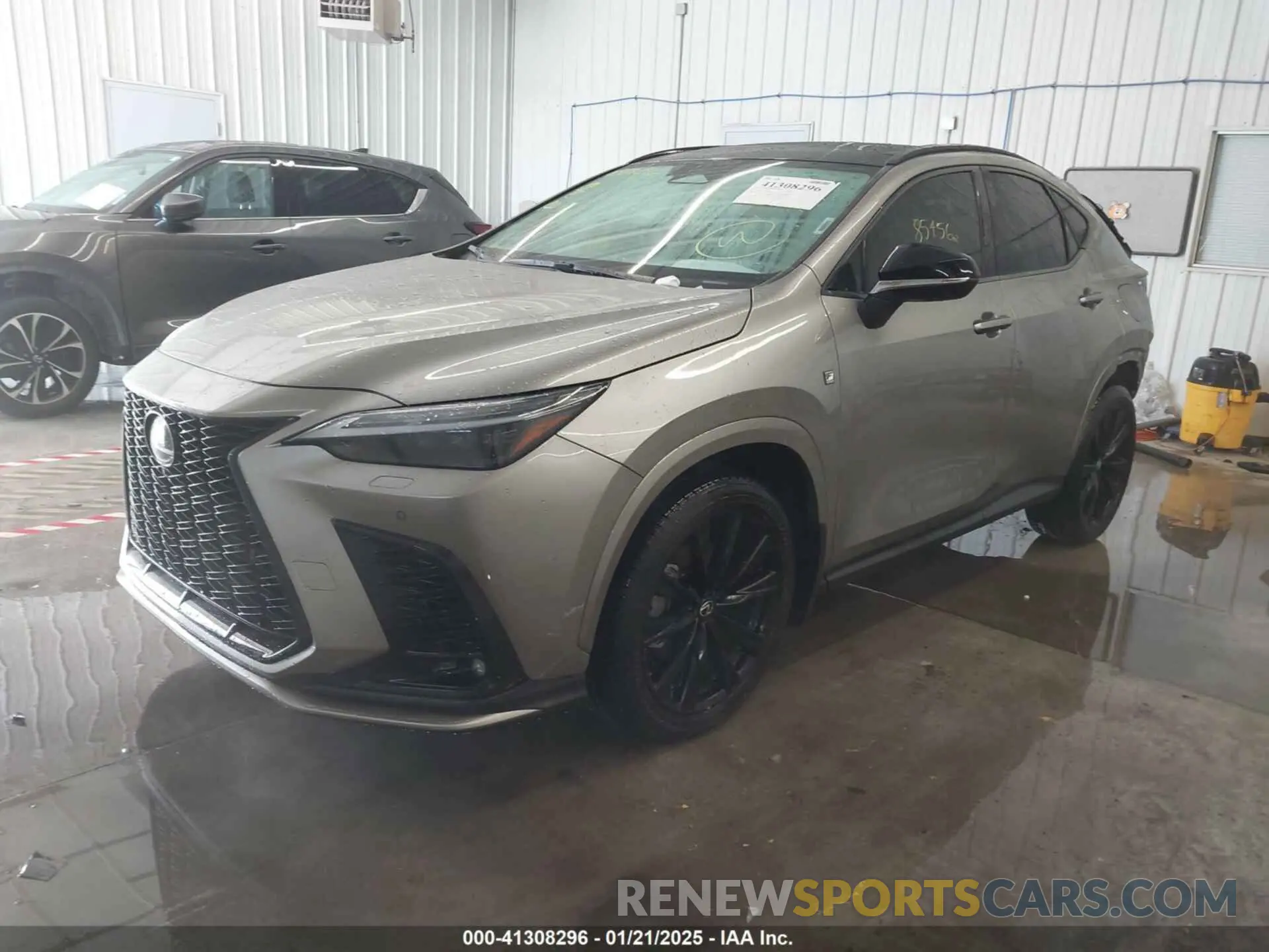 2 fotografías del automóvil dañado 2T2KGCEZ3RC041279 LEXUS NX 350 2024