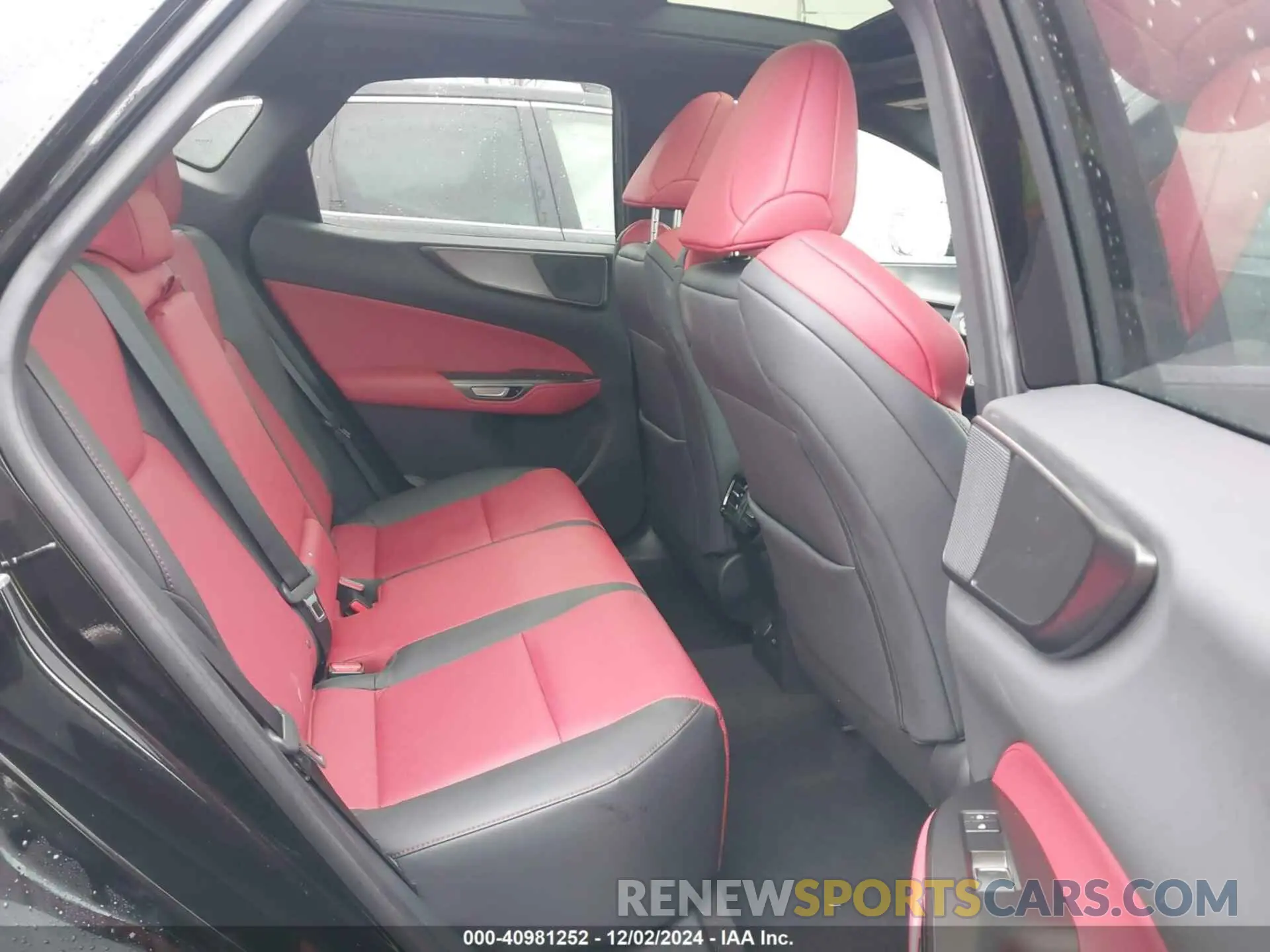 8 fotografías del automóvil dañado 2T2KGCEZ6RC042894 LEXUS NX 350 2024