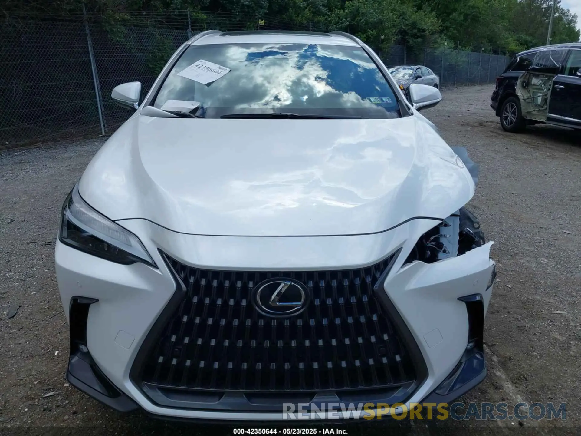 13 fotografías del automóvil dañado JTJGGCEZ3R5009923 LEXUS NX 350 2024
