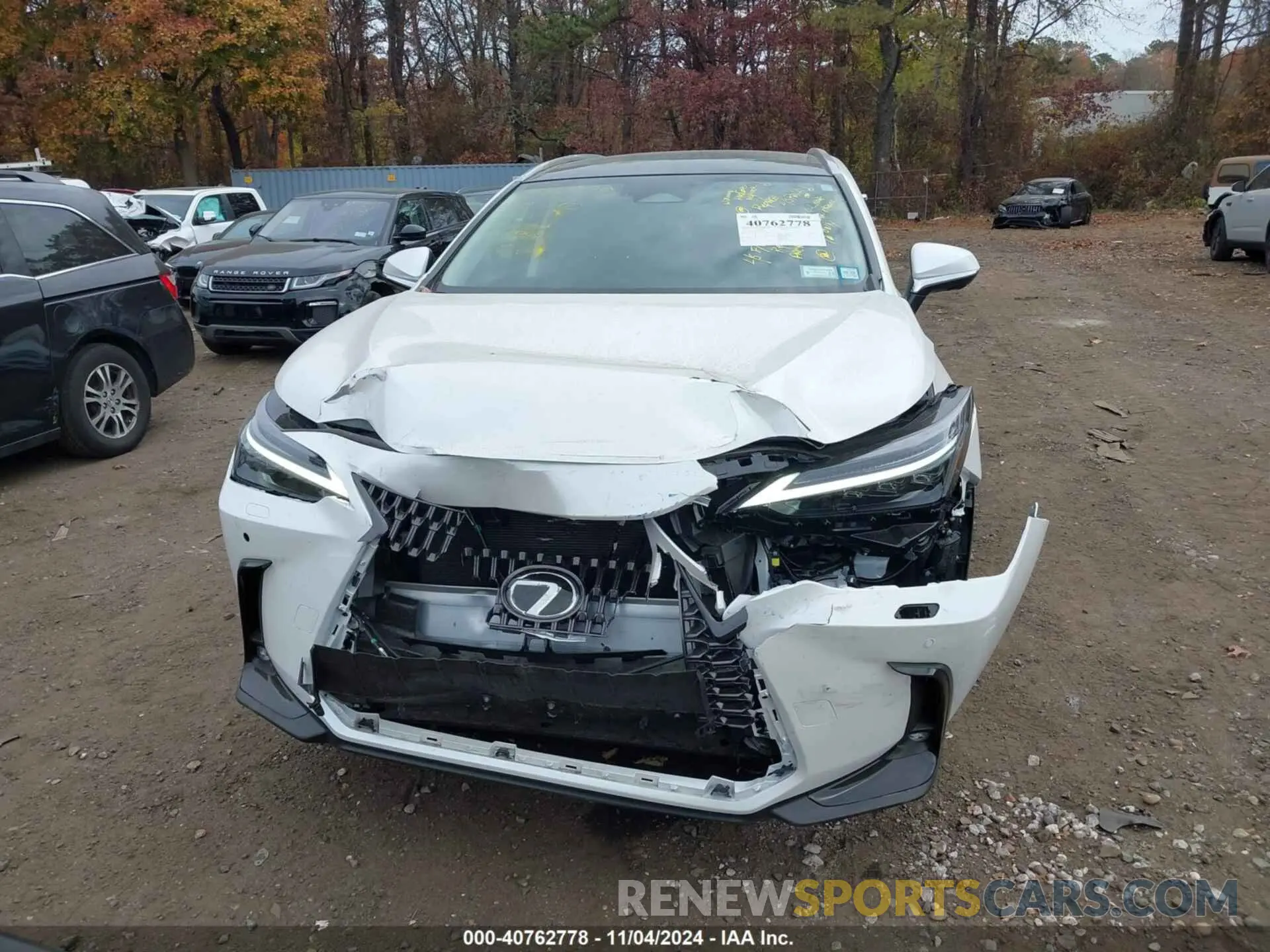 12 fotografías del automóvil dañado JTJHGCEZXR5010149 LEXUS NX 350 2024