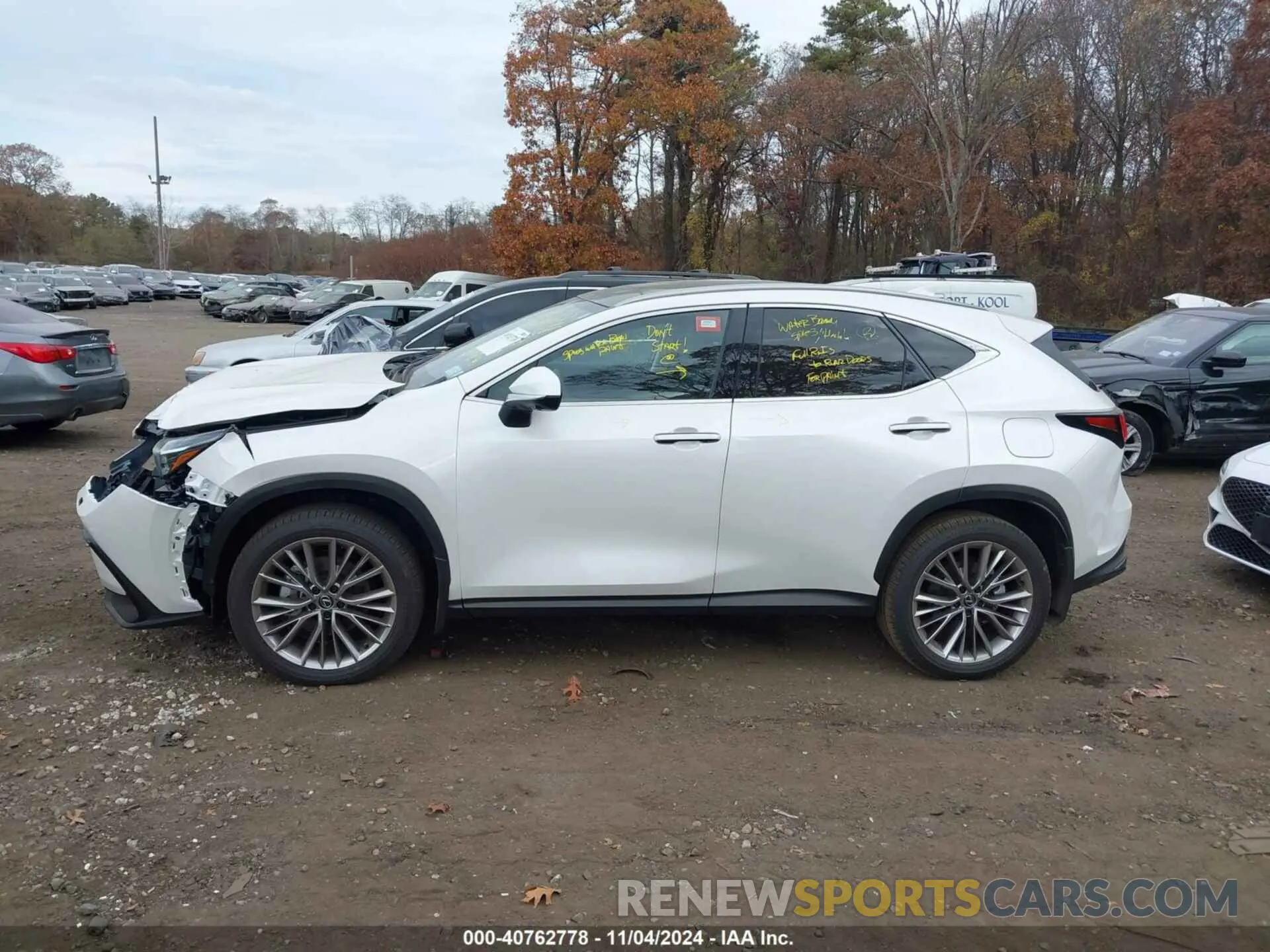 14 fotografías del automóvil dañado JTJHGCEZXR5010149 LEXUS NX 350 2024