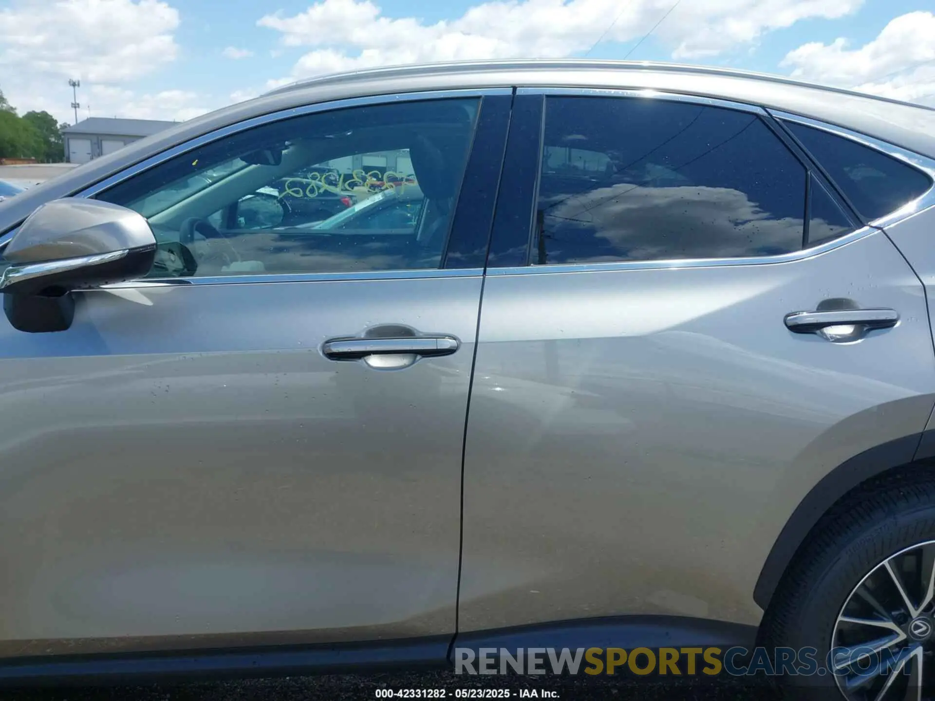 15 fotografías del automóvil dañado 2T2AGCEZ3SC080391 LEXUS NX 350 2025