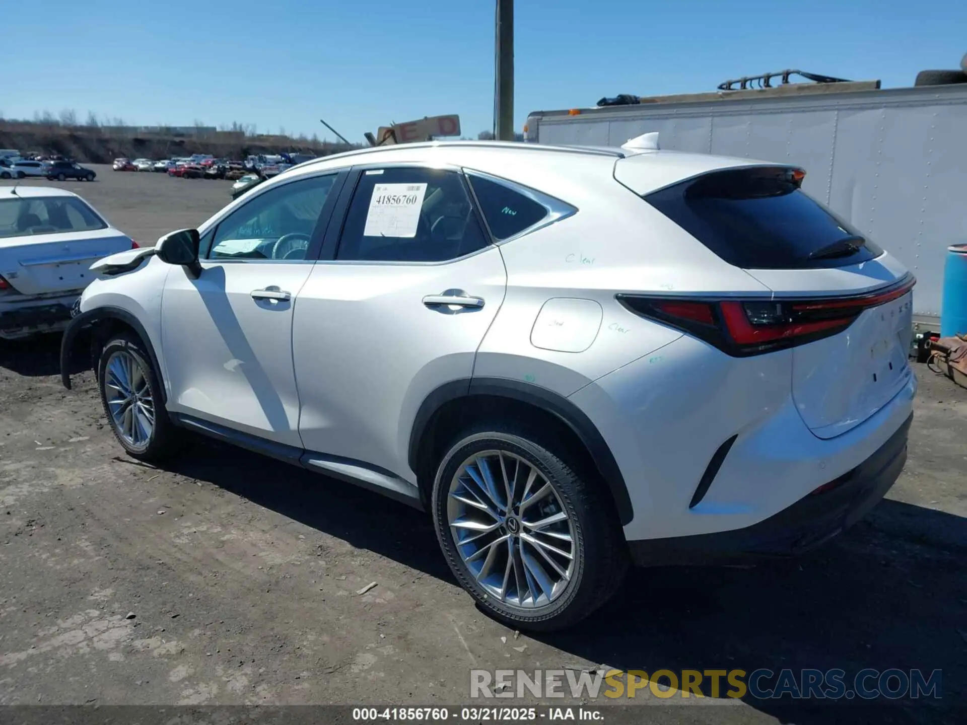 3 fotografías del automóvil dañado 2T2GGCEZ1SC067262 LEXUS NX 350 2025
