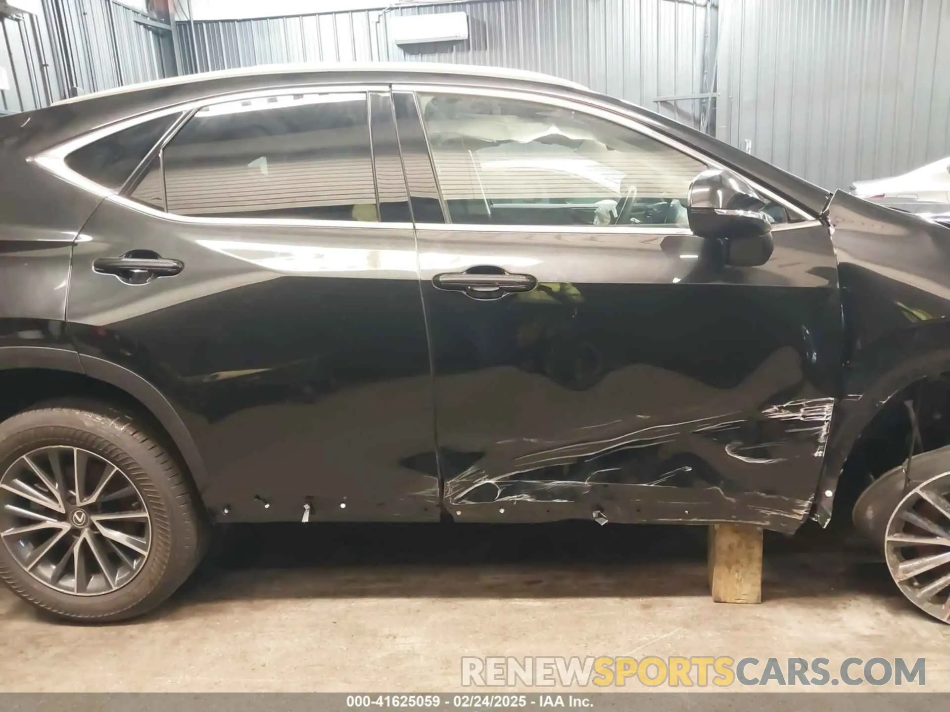 20 fotografías del automóvil dañado 2T2GGCEZ5SC063294 LEXUS NX 350 2025