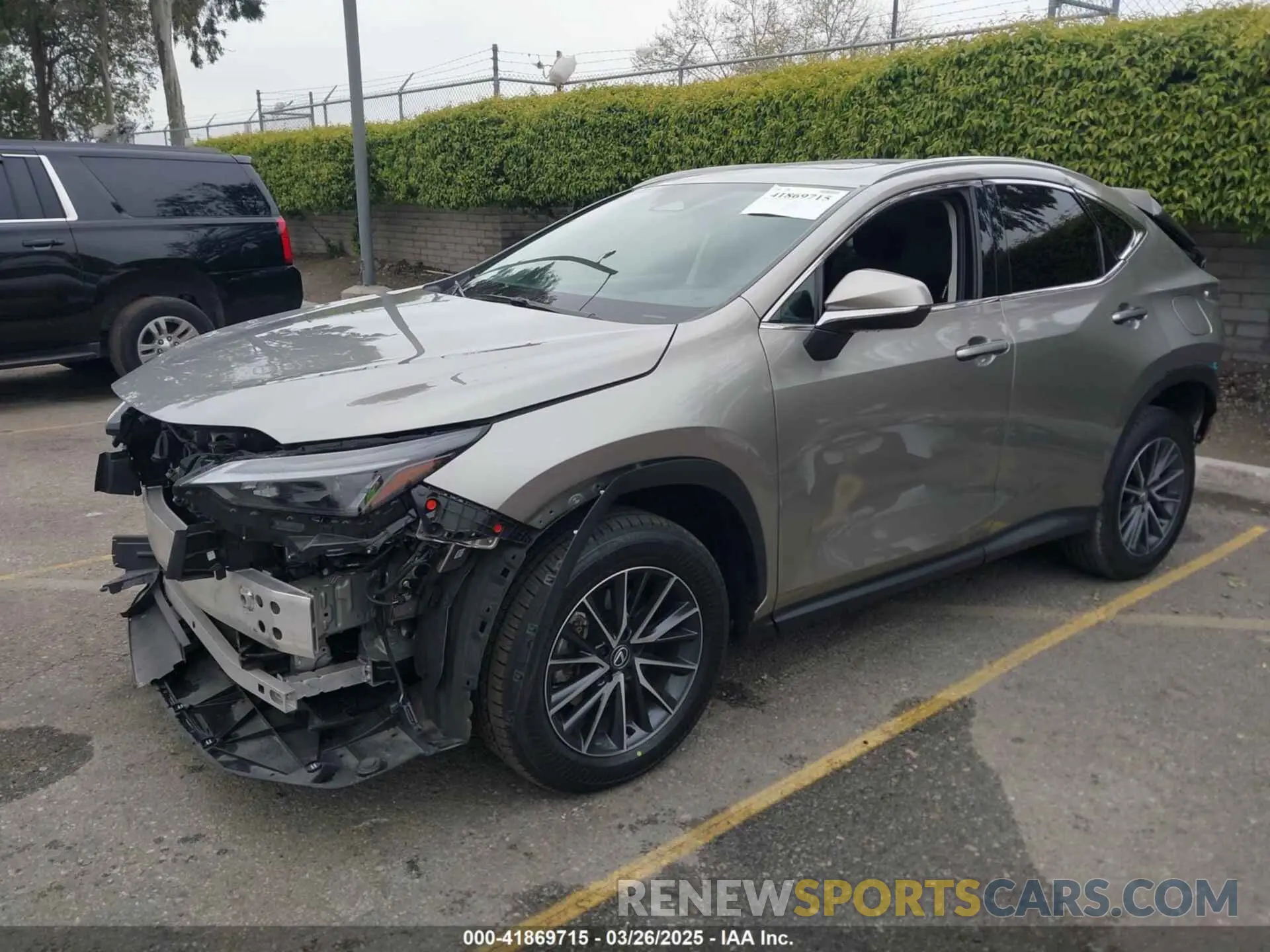 2 fotografías del automóvil dañado 2T2GGCEZ8SC060289 LEXUS NX 350 2025